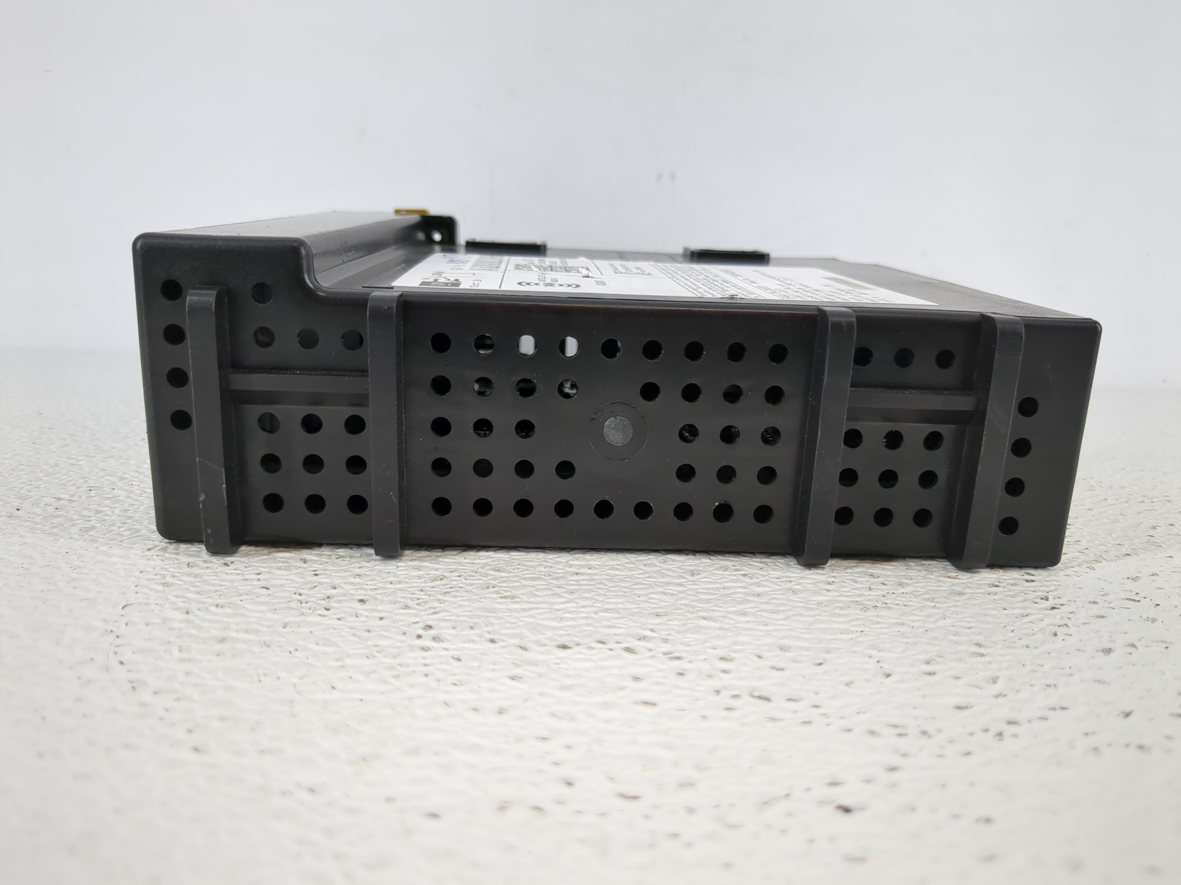 2017-2018 Chevrolet Silverado 1500 Am Fm Cd Player Radio Receiver 1141334 - Oemusedautoparts1.com