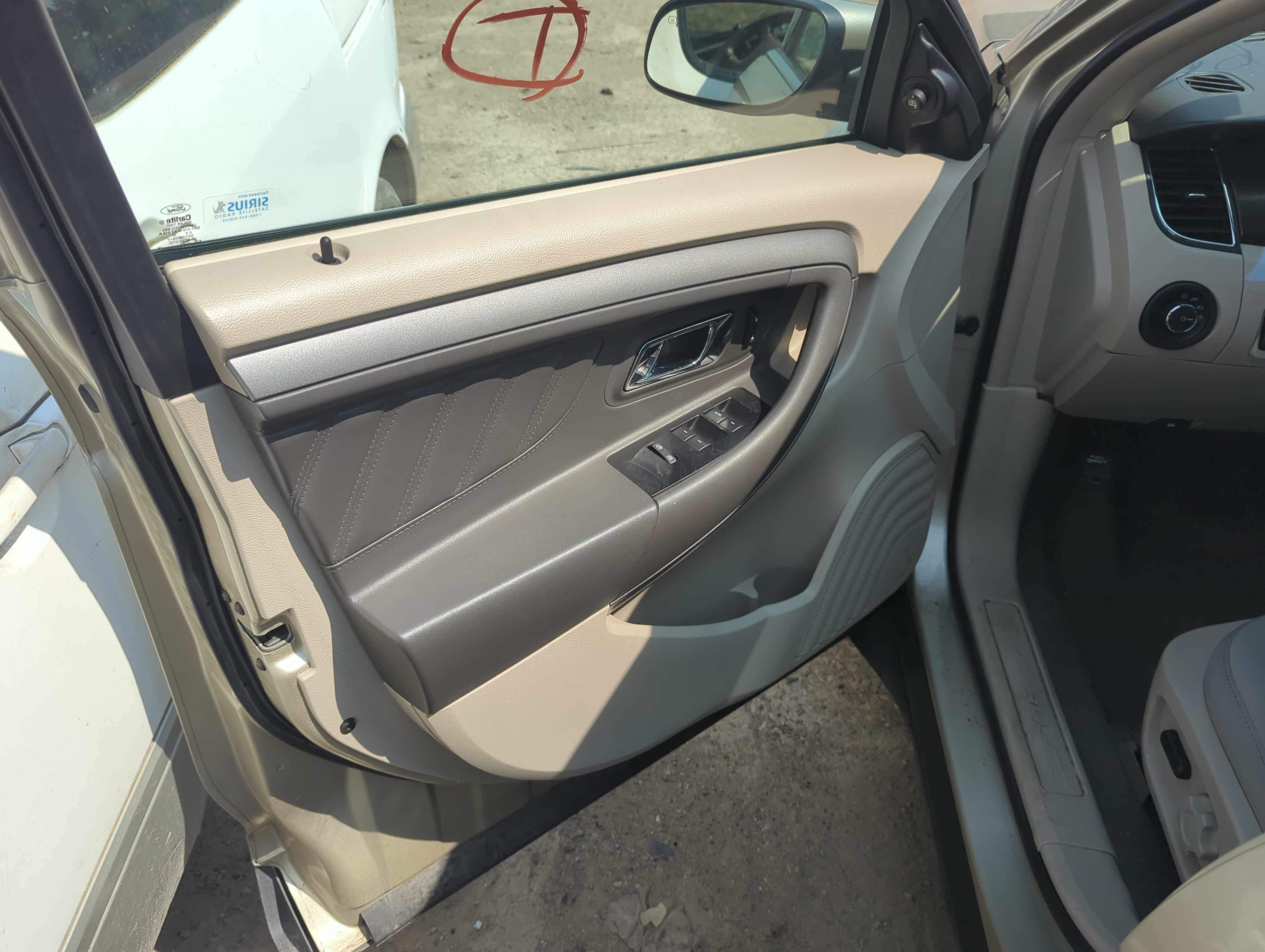 2011 Ford Taurus Front Left Driver Interior Door Panel Trim 1141521 - Oemusedautoparts1.com