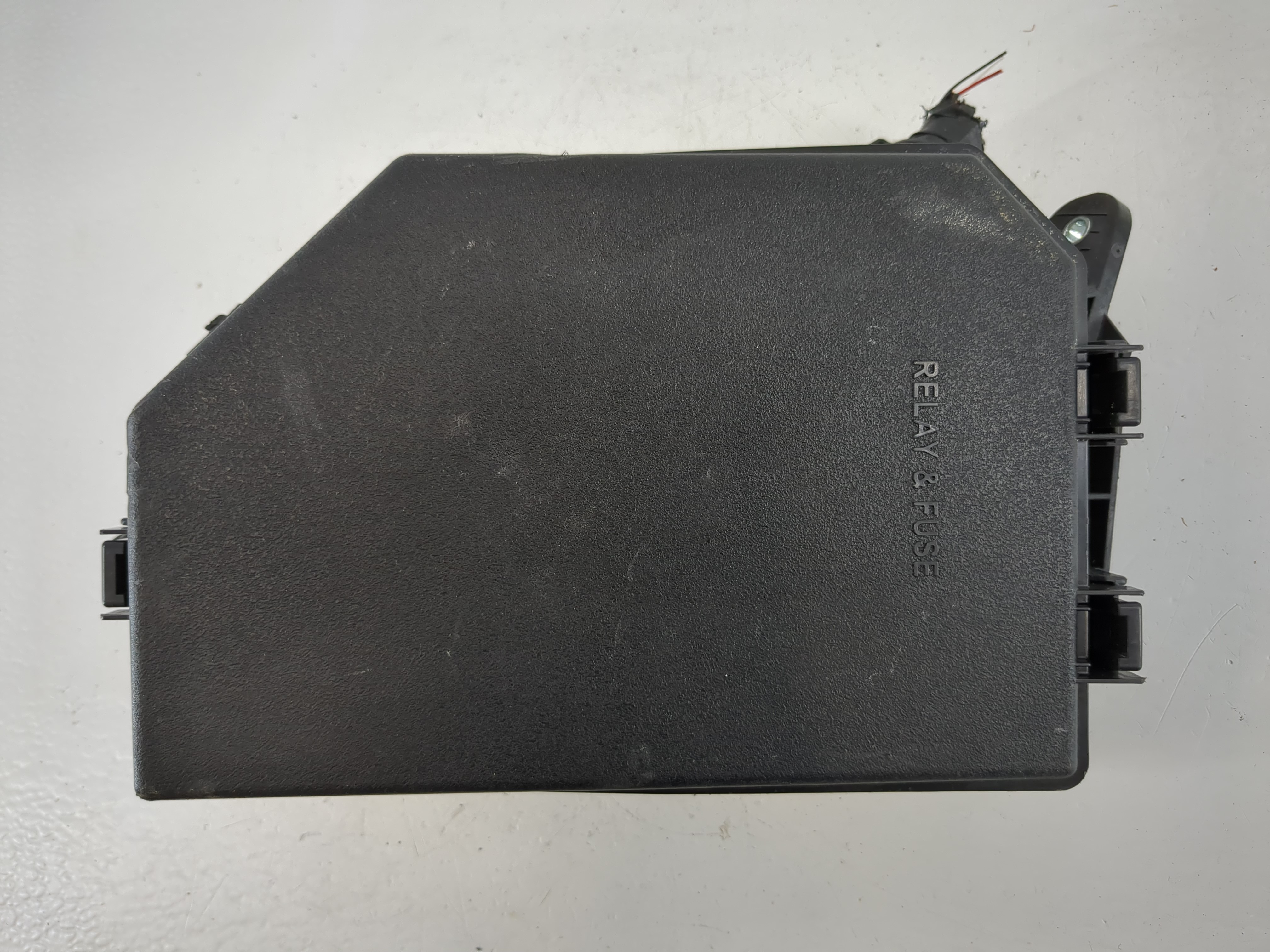 Picture of 2020-2022 Toyota Corolla Fusebox Fuse Box Relay Module 82641-47050 1141724