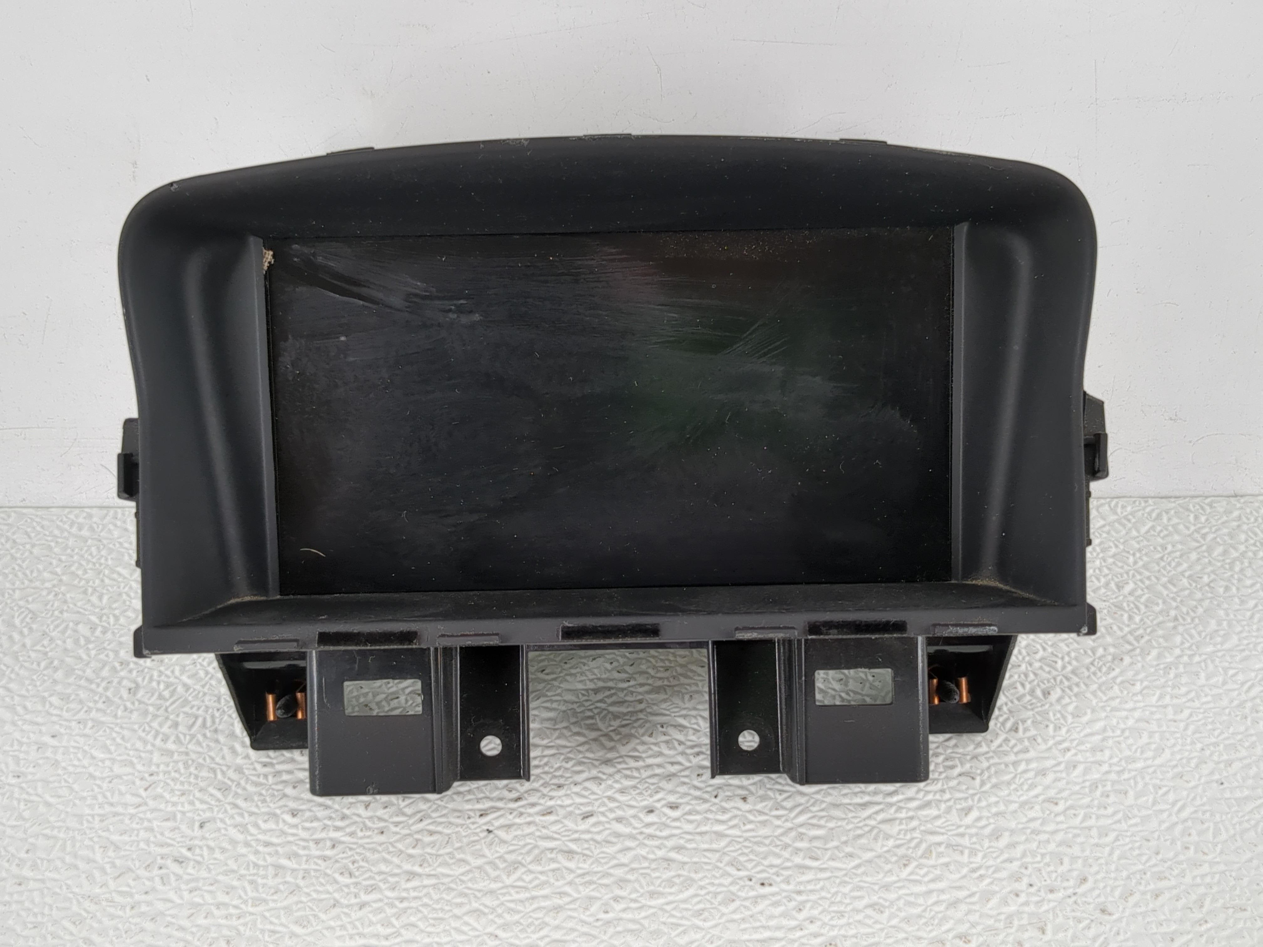 2012-2016 Chevrolet Cruze Information Display Screen 1141736 - Oemusedautoparts1.com