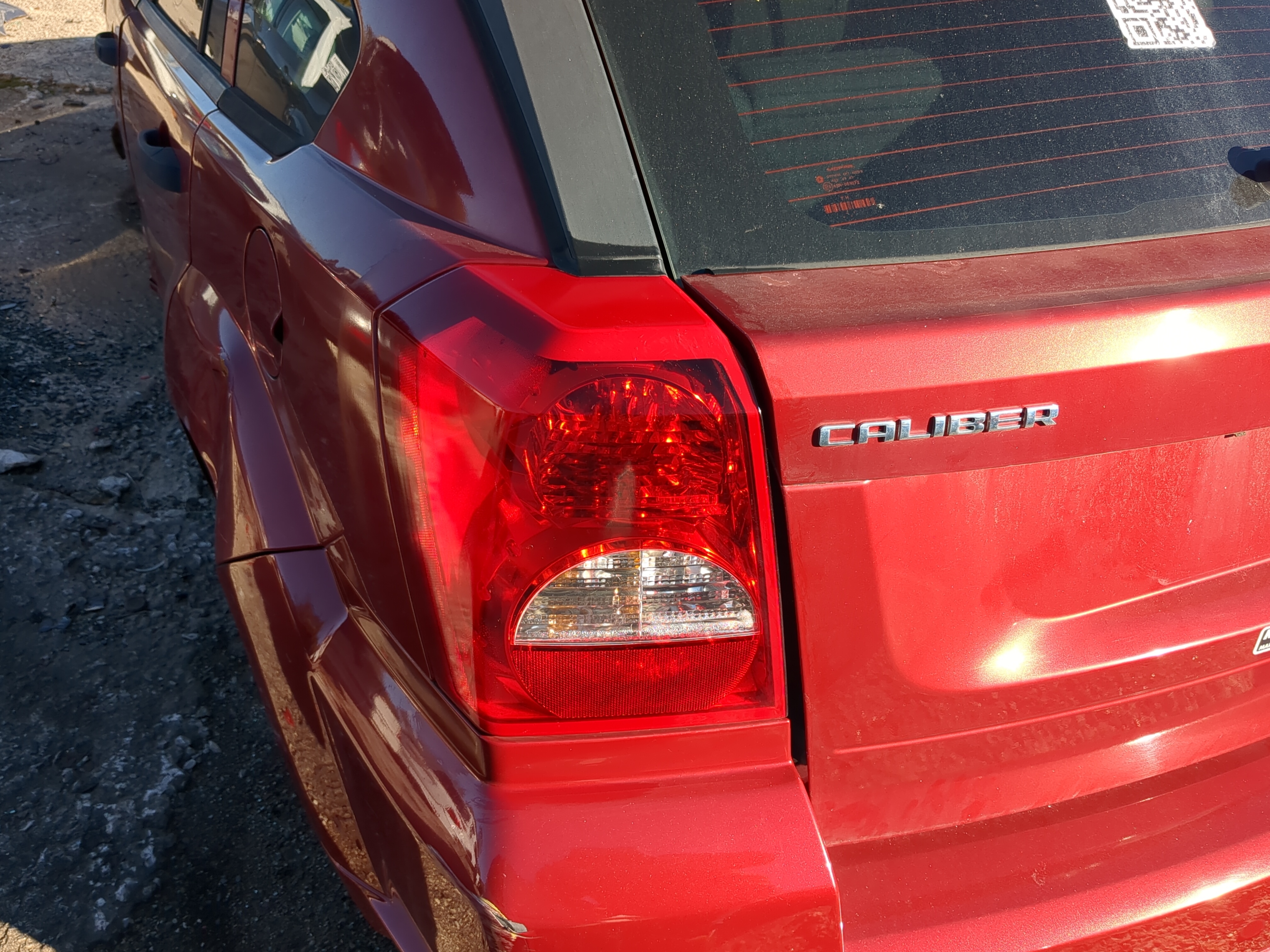 Picture of 2007-2007 Dodge Caliber Driver Left Side Tail Light Taillight Oem 1141797