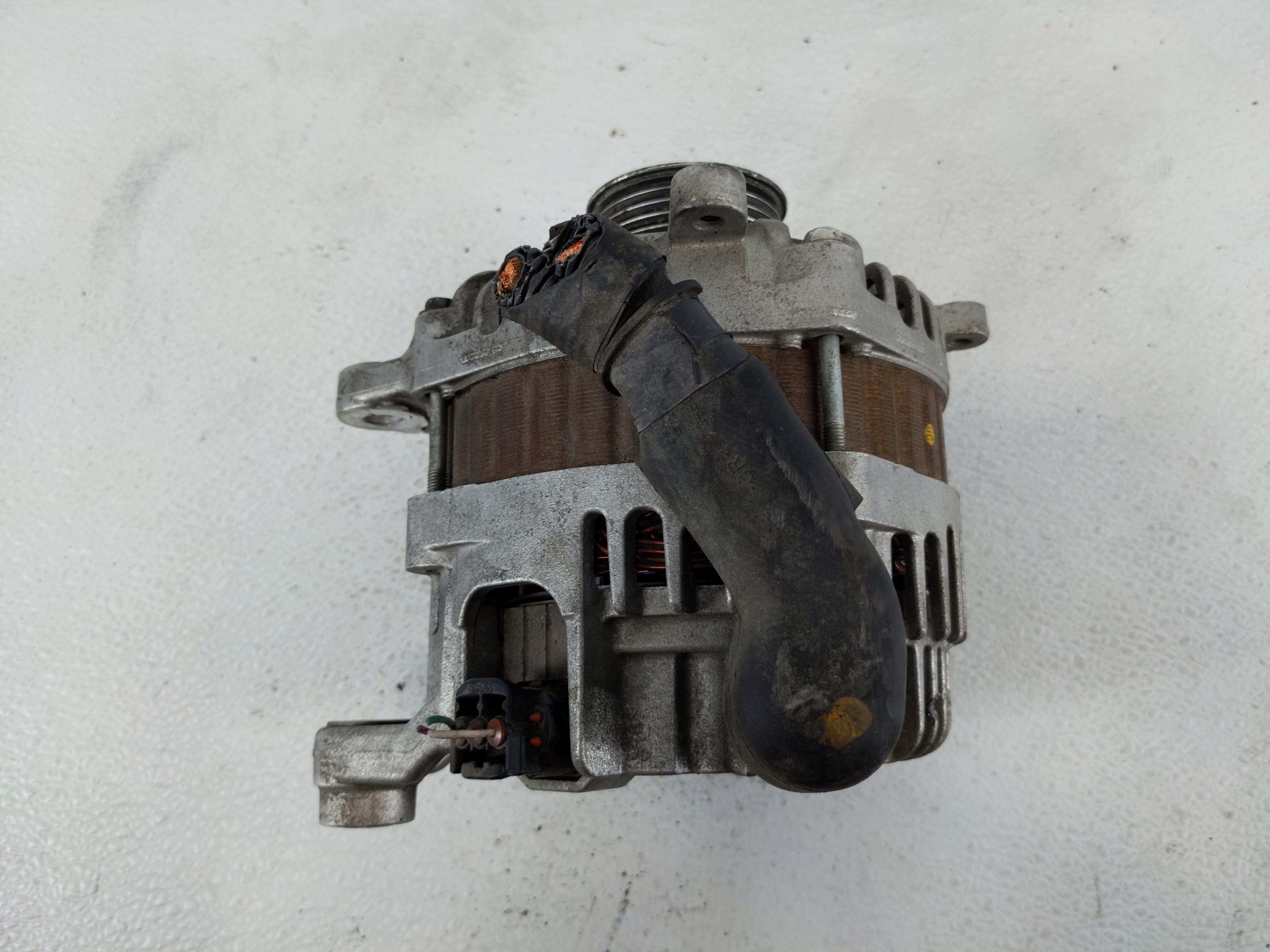 Picture of 2016-2020 Infiniti Q50 Alternator Generator Charging Assembly Engine Oem 1141923
