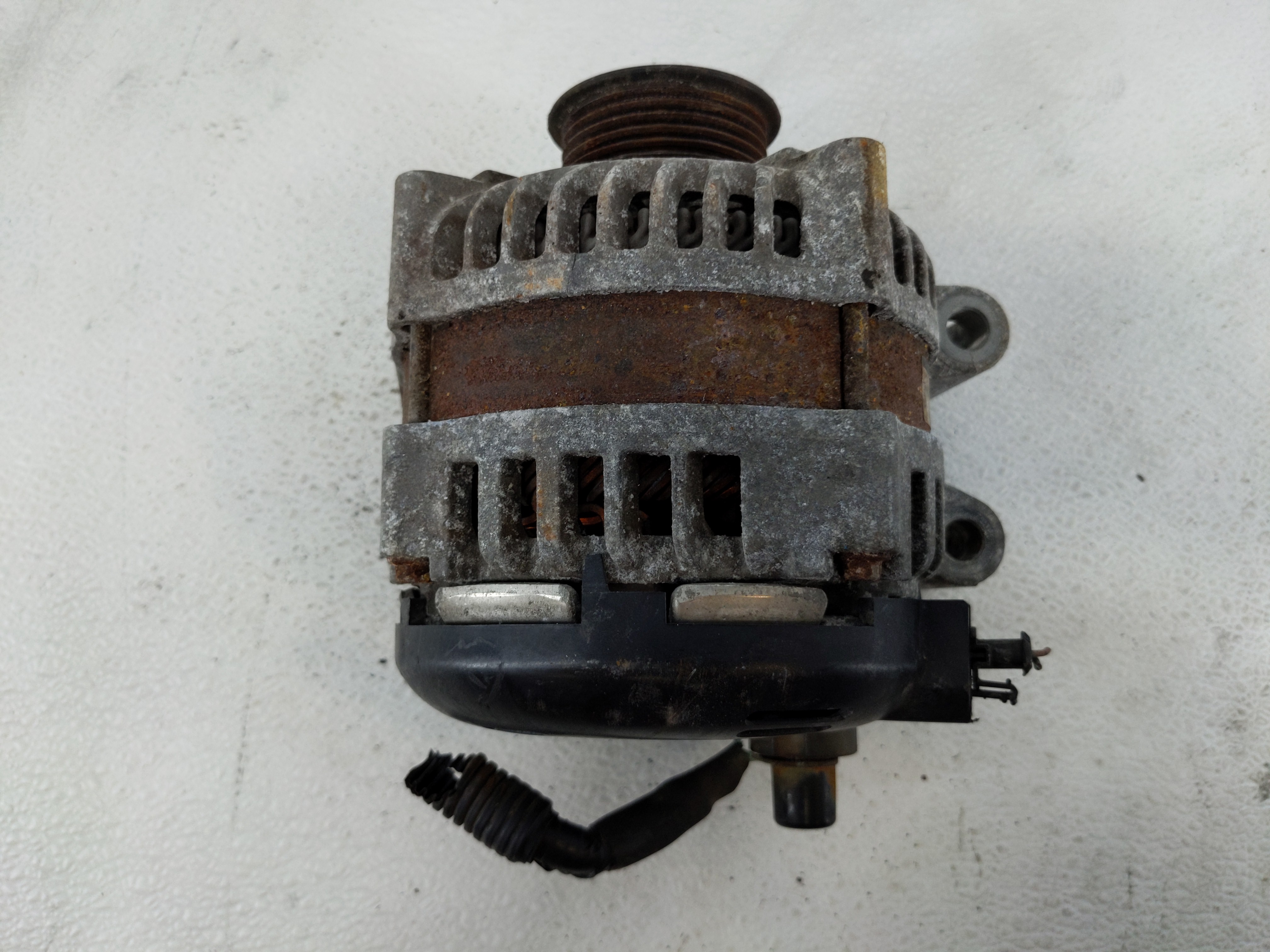 2013-2019 Cadillac Xts Alternator Generator Charging Assembly Engine Oem 1141939 - Oemusedautoparts1.com