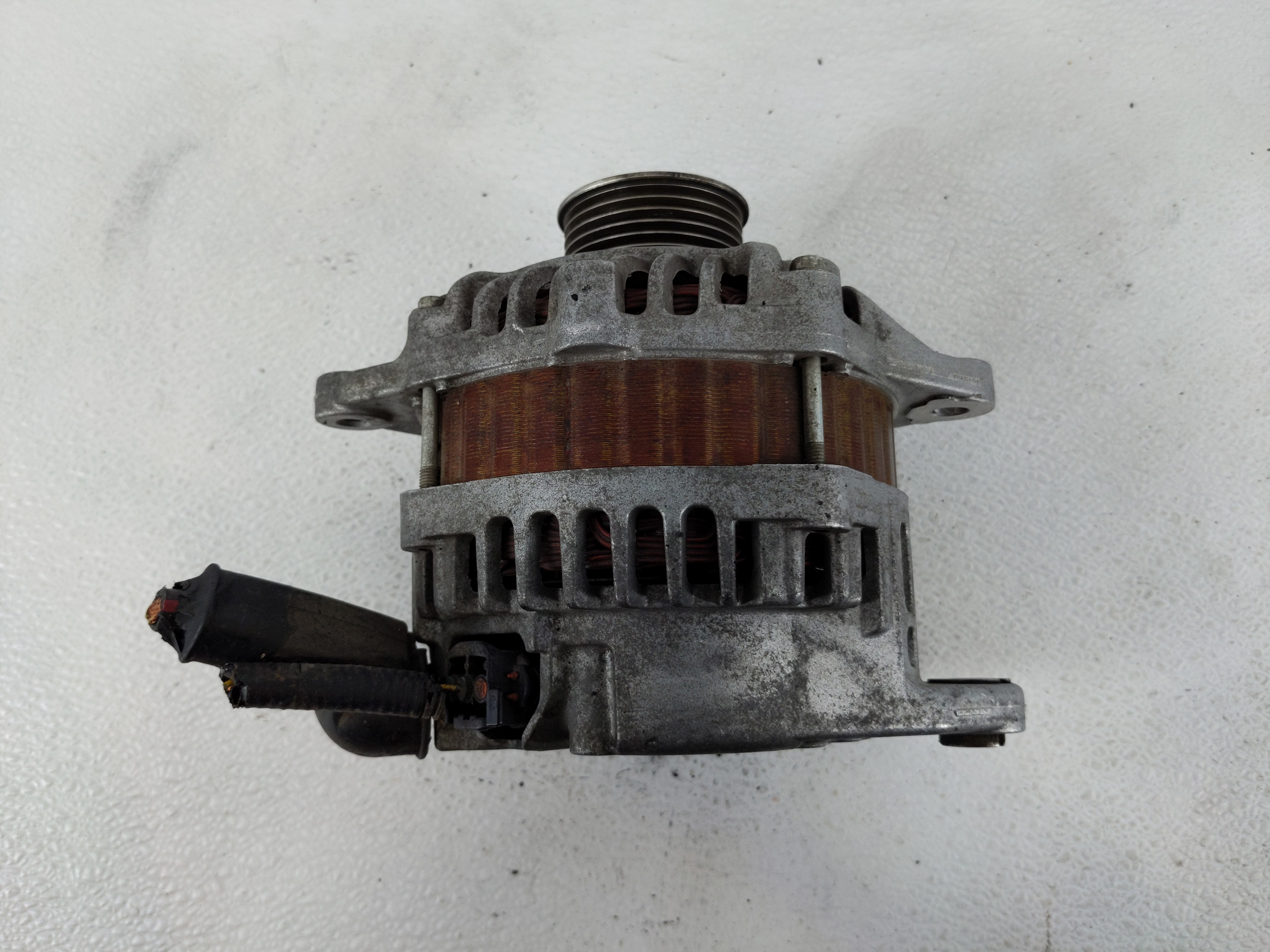 Picture of 2017 Nissan Pathfinder Alternator Generator Charging Assembly Engine Oem 1141946