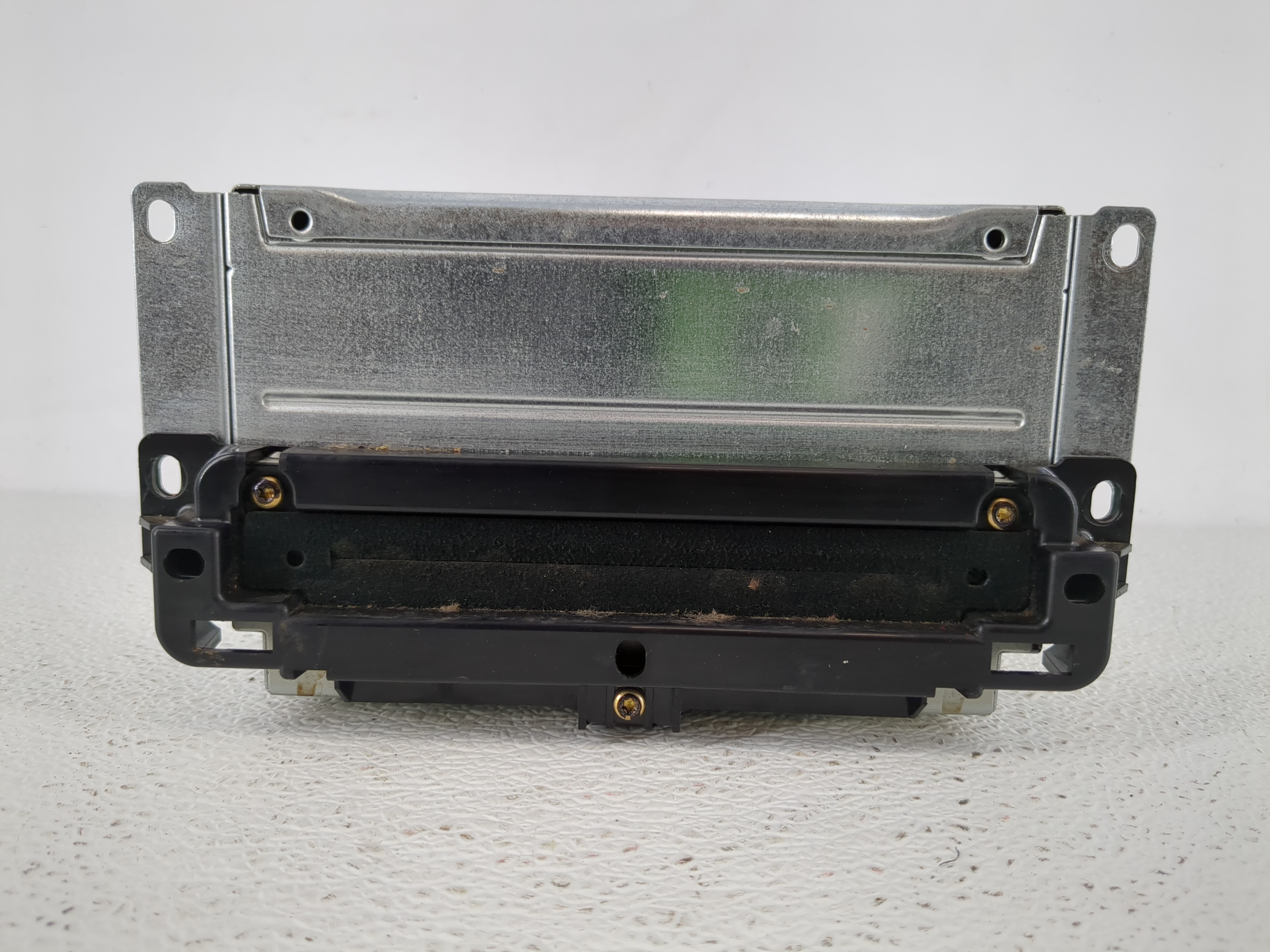 2018-2020 Dodge Journey Am Fm Cd Player Radio Receiver 1141961 - Oemusedautoparts1.com