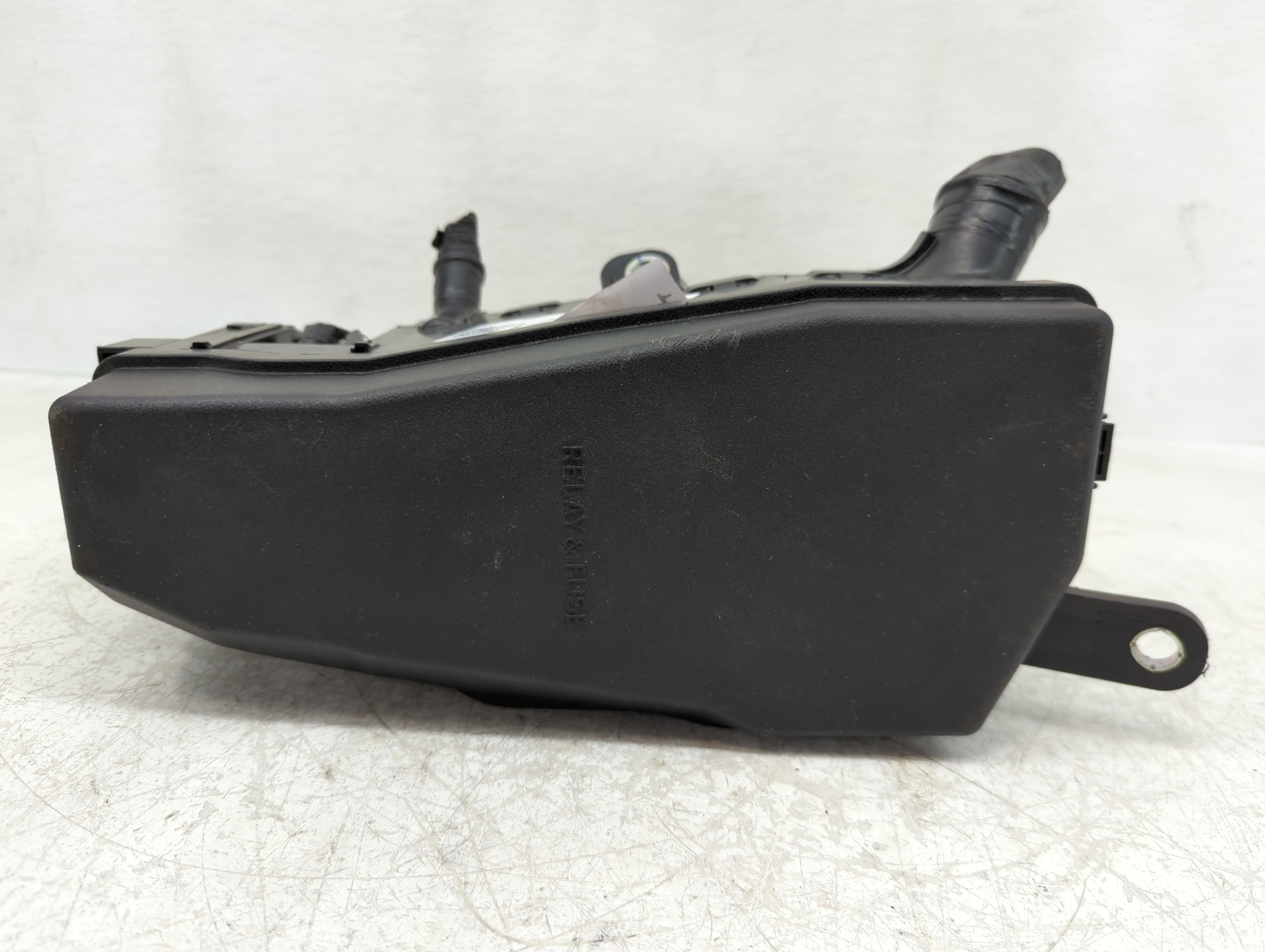 Picture of 2018-2022 Toyota Camry Fusebox Fuse Box Relay Module 1141971