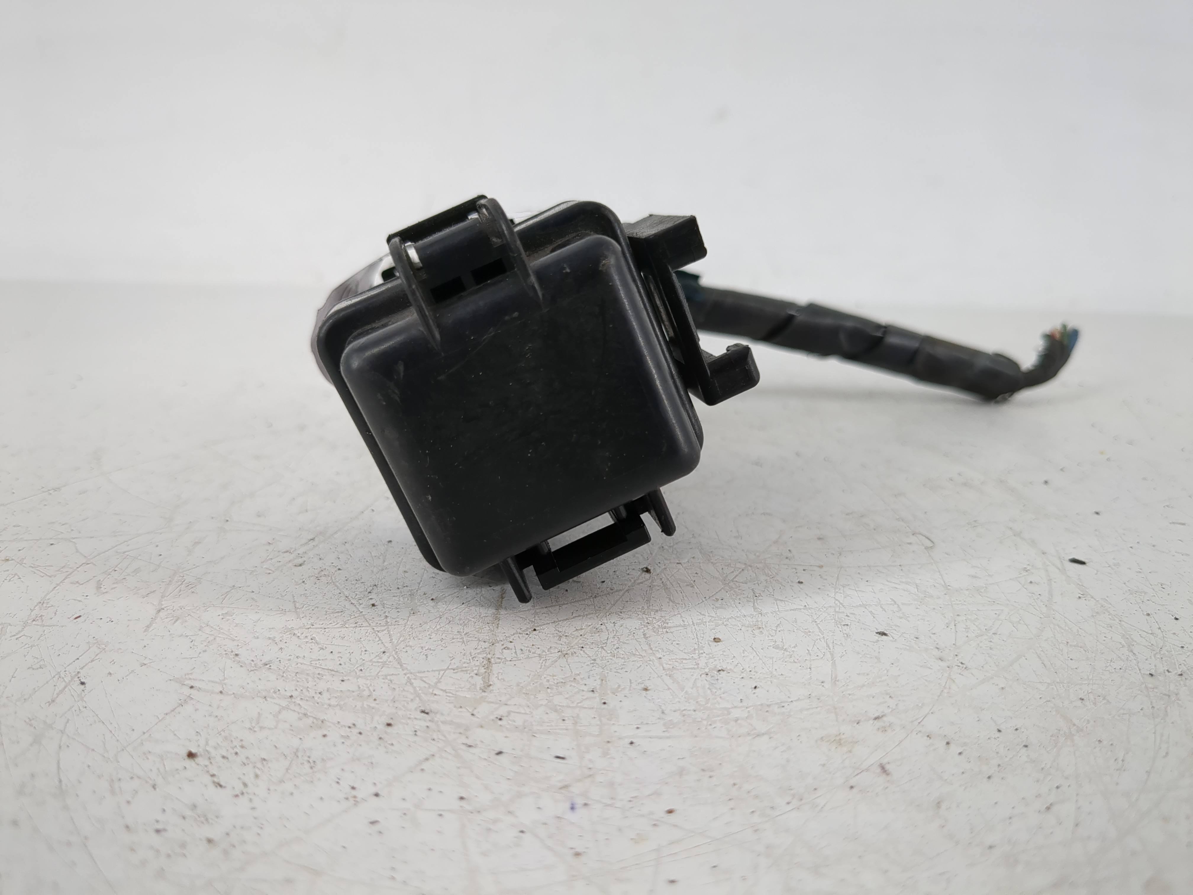 Picture of 2003-2007 Honda Accord Fusebox Fuse Box Relay Module 1141974
