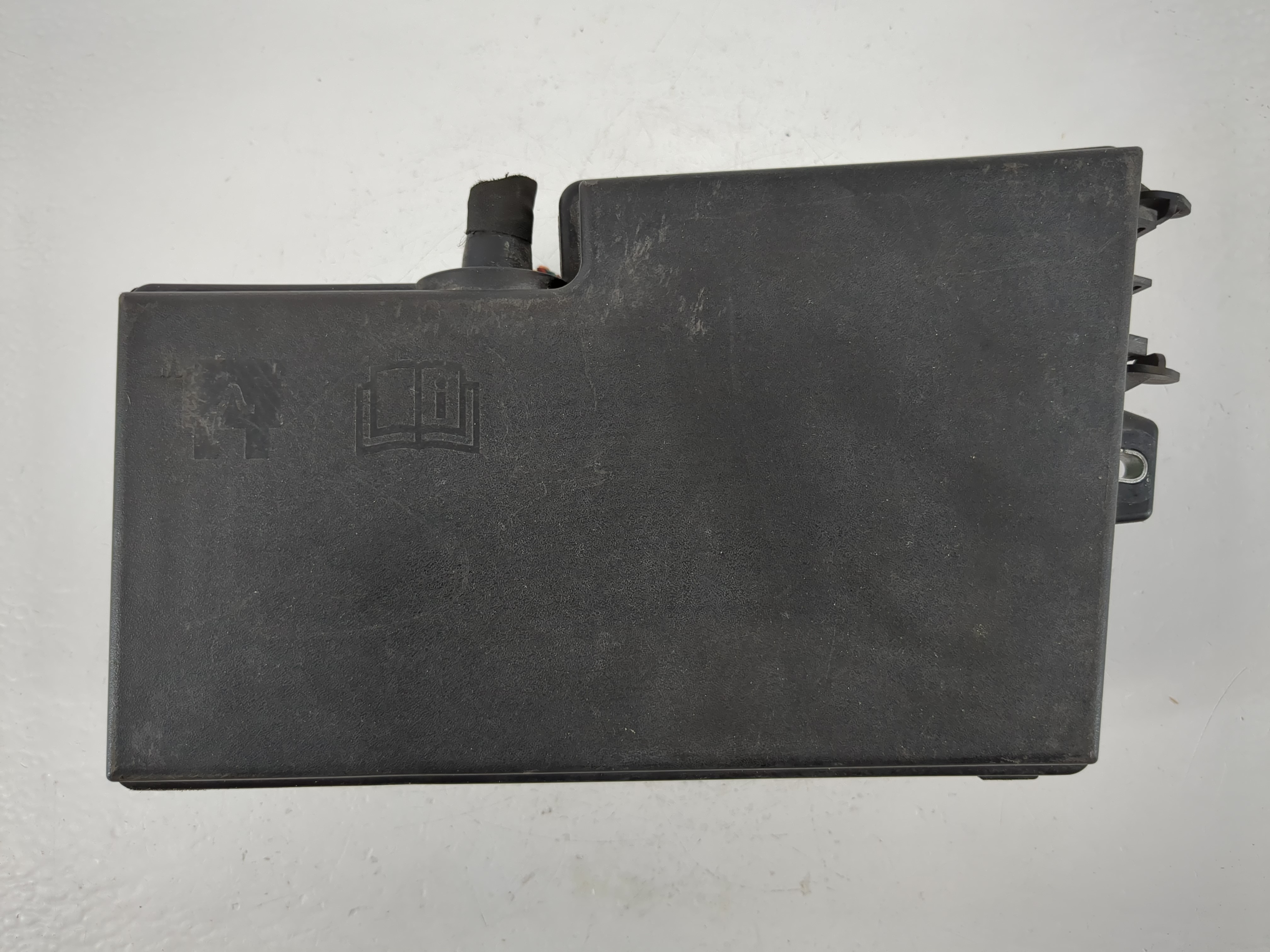 2013-2016 Ford Escape Fusebox Fuse Box Relay Module 1141979 - Oemusedautoparts1.com