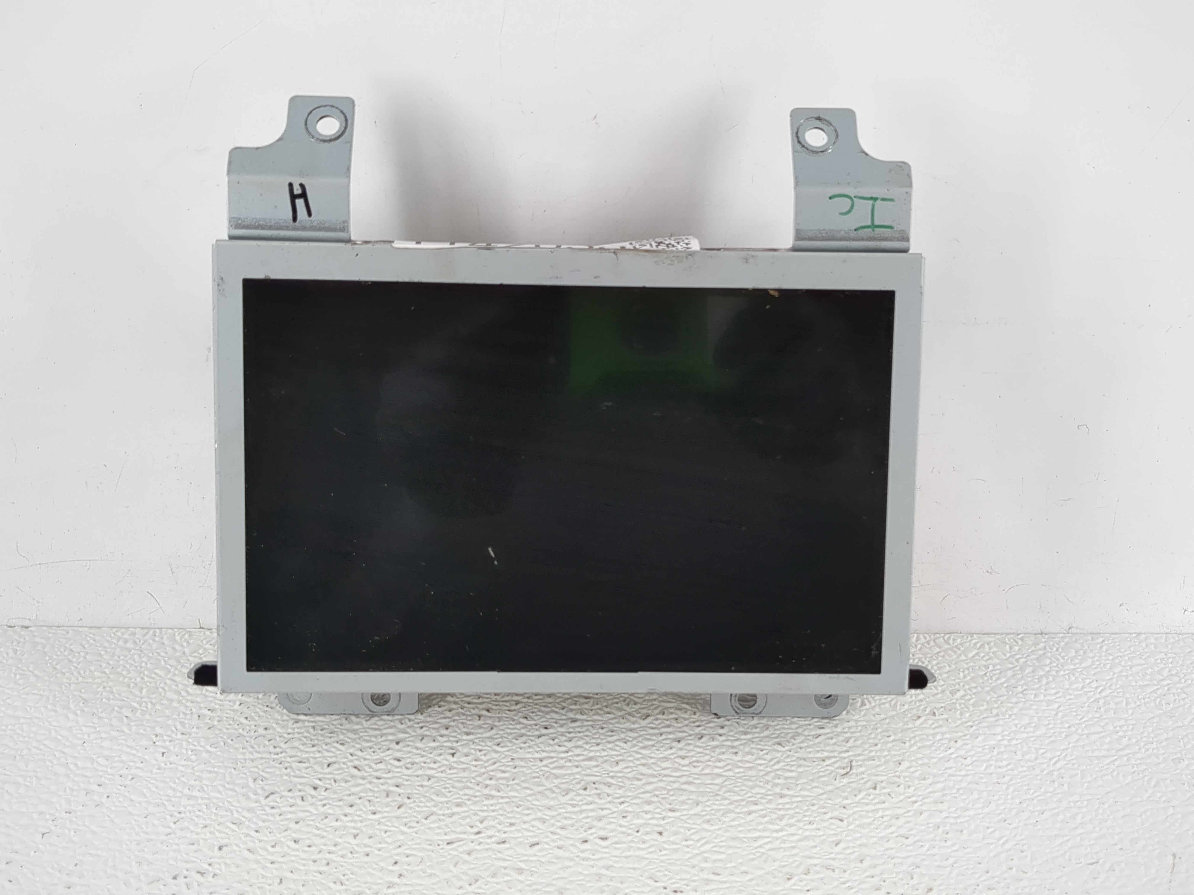 2015-2018 Ford Edge Information Display Screen 1142033 - Oemusedautoparts1.com