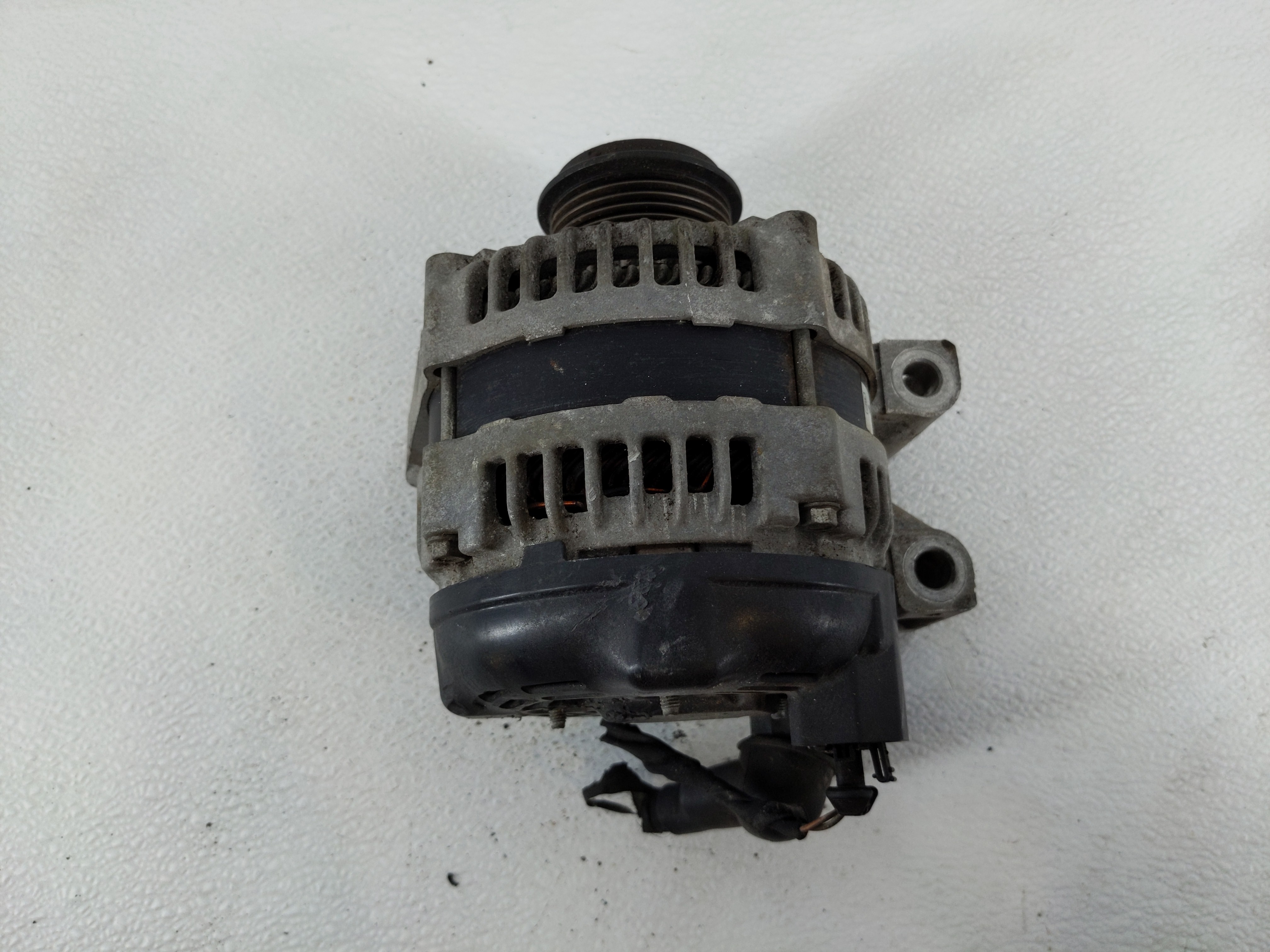 2012-2014 Cadillac Srx Alternator Generator Charging Assembly Engine Oem 1142057 - Oemusedautoparts1.com