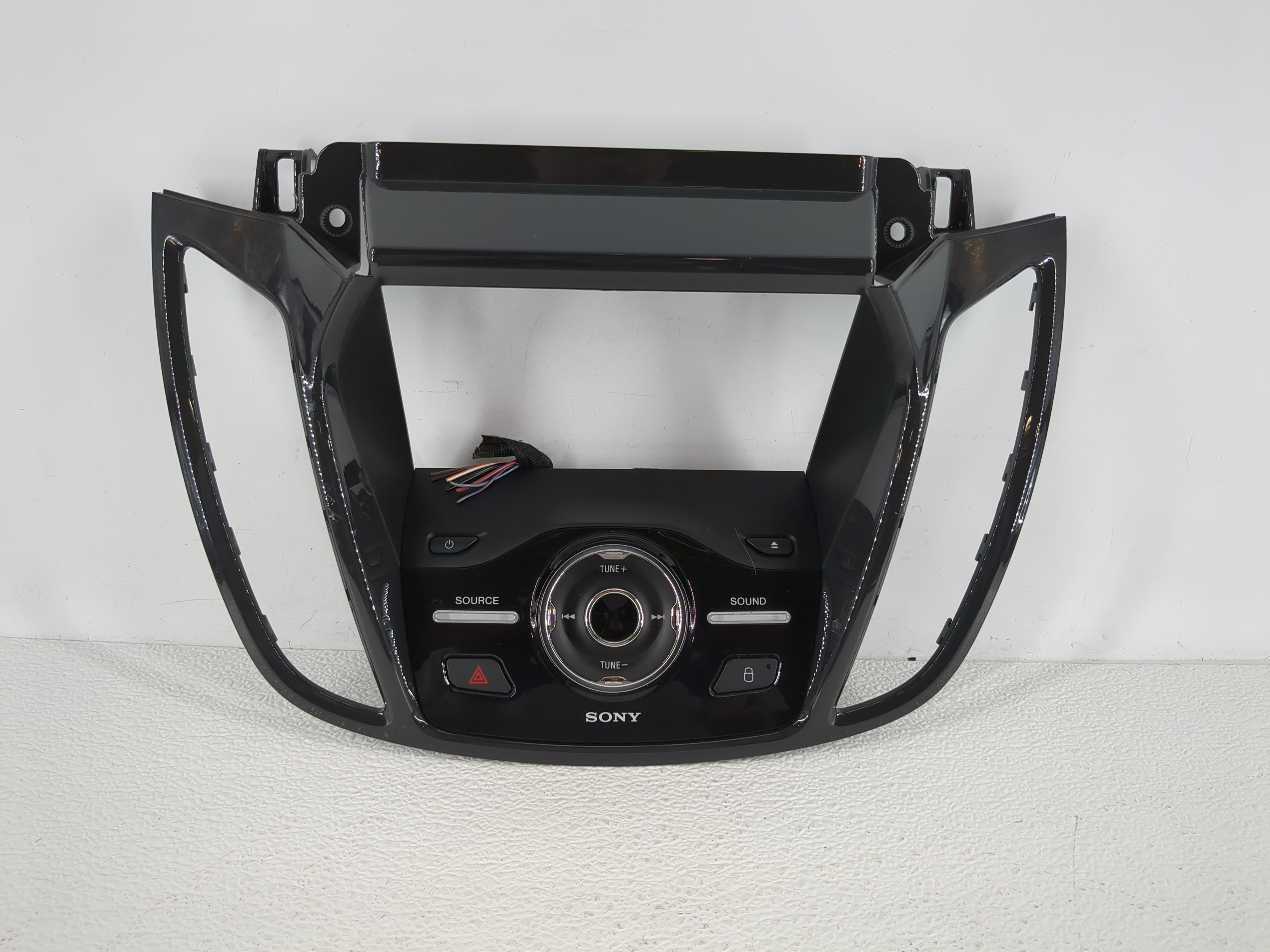 Picture of 2013-2016 Ford Escape Am Fm Cd Player Radio Receiver 1142073