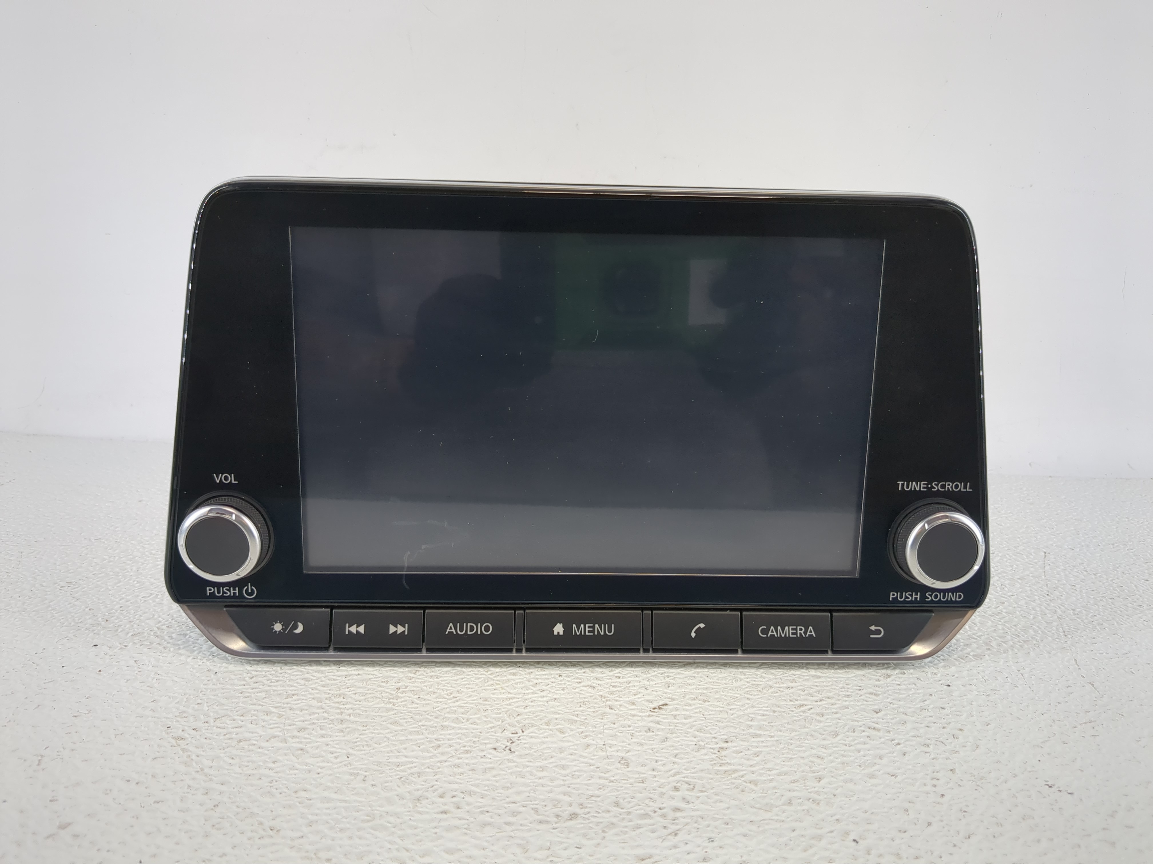 Picture of 2020-2022 Nissan Sentra Am Fm Cd Player Radio Receiver 1142089