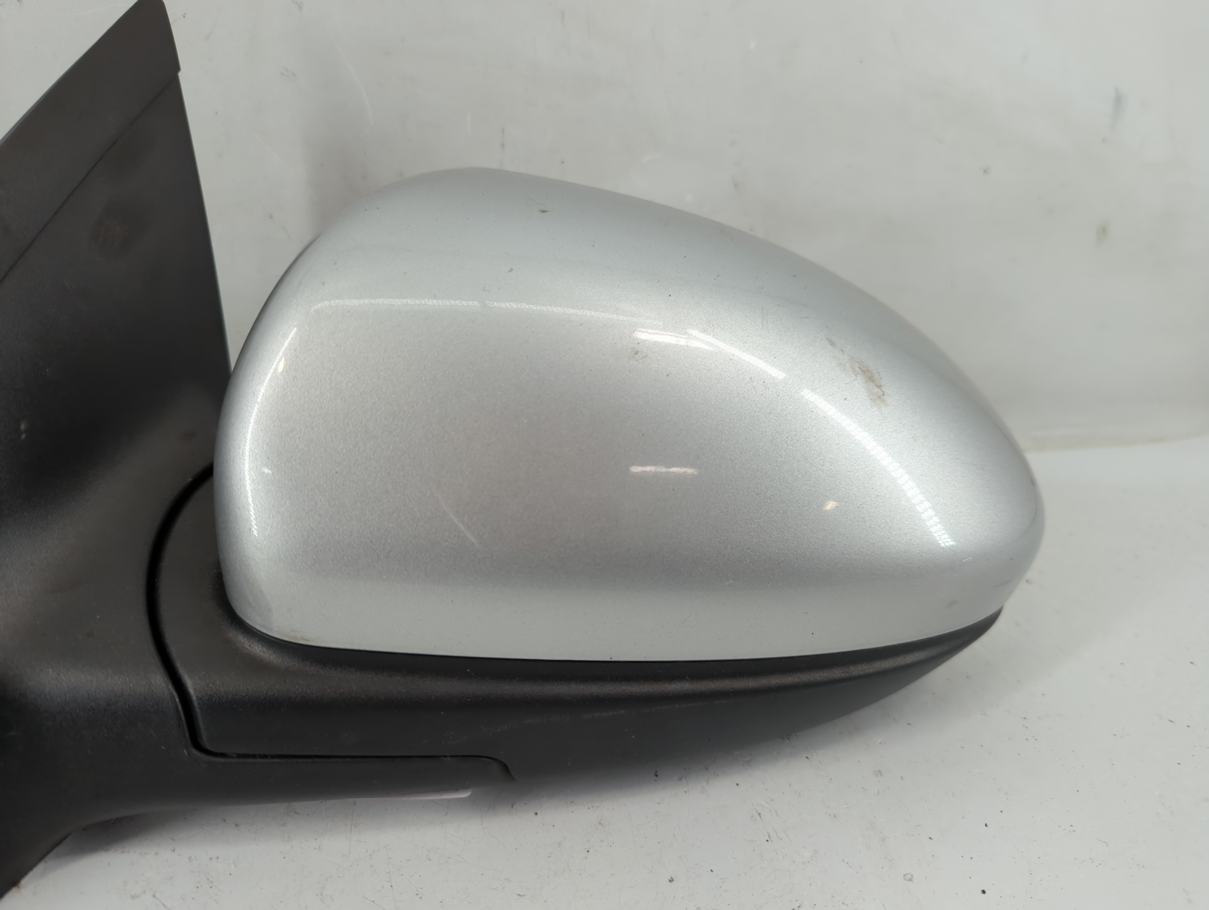 2011-2016 Chevrolet Cruze Driver Left Side View Power Door Mirror Grey 1142145 - Oemusedautoparts1.com