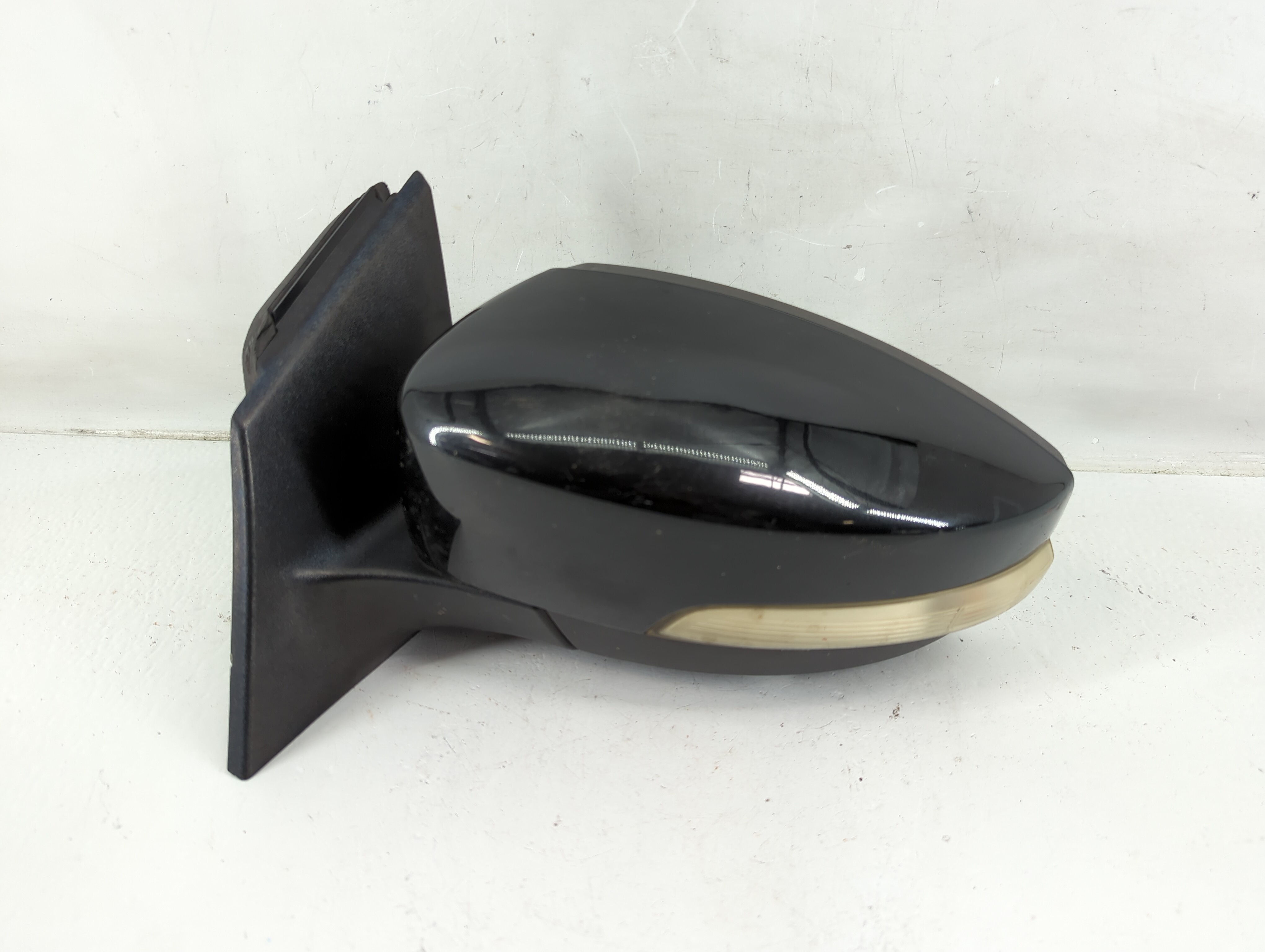 Picture of 2012-2014 Ford Focus Driver Left Side View Power Door Mirror Black 1142151