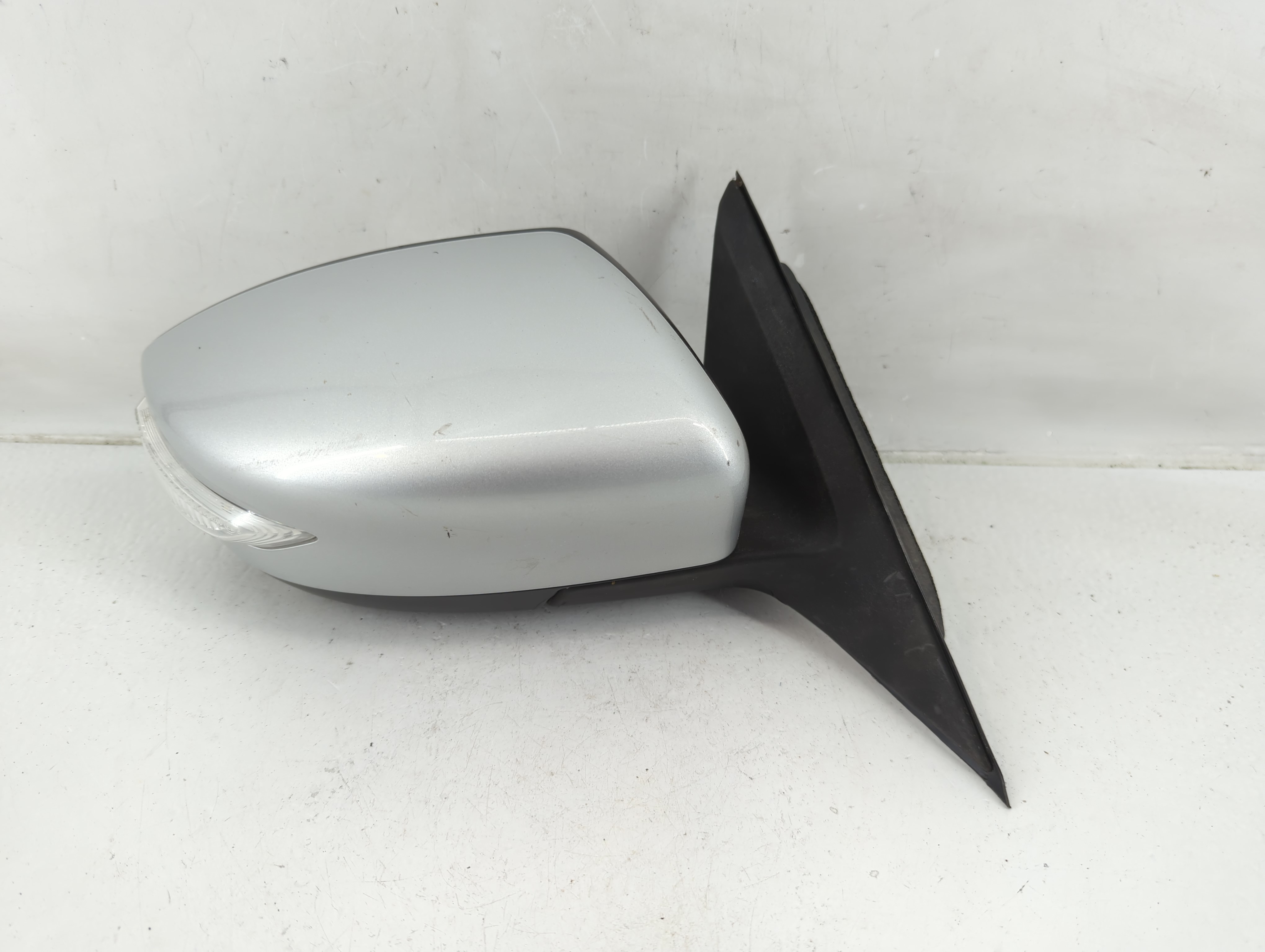 Picture of 2013-2018 Nissan Altima Passenger Right Side View Power Door Mirror 1142160