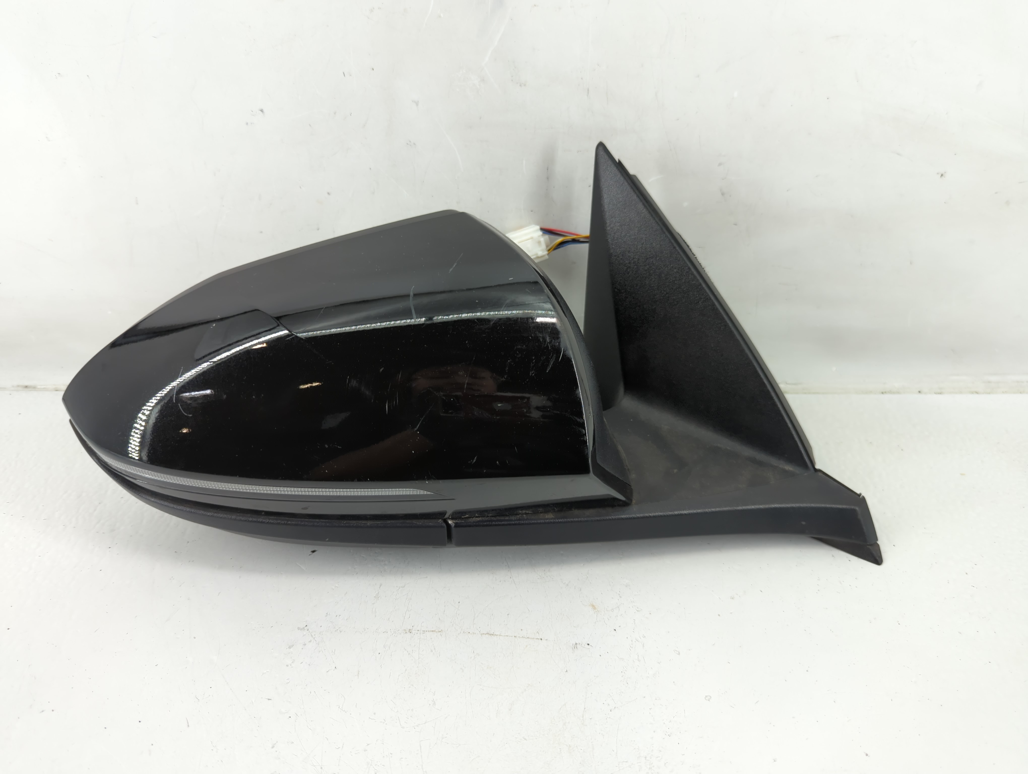 Picture of 2022-2022 Hyundai Tucson Passenger Right Side View Power Door Mirror 1142178
