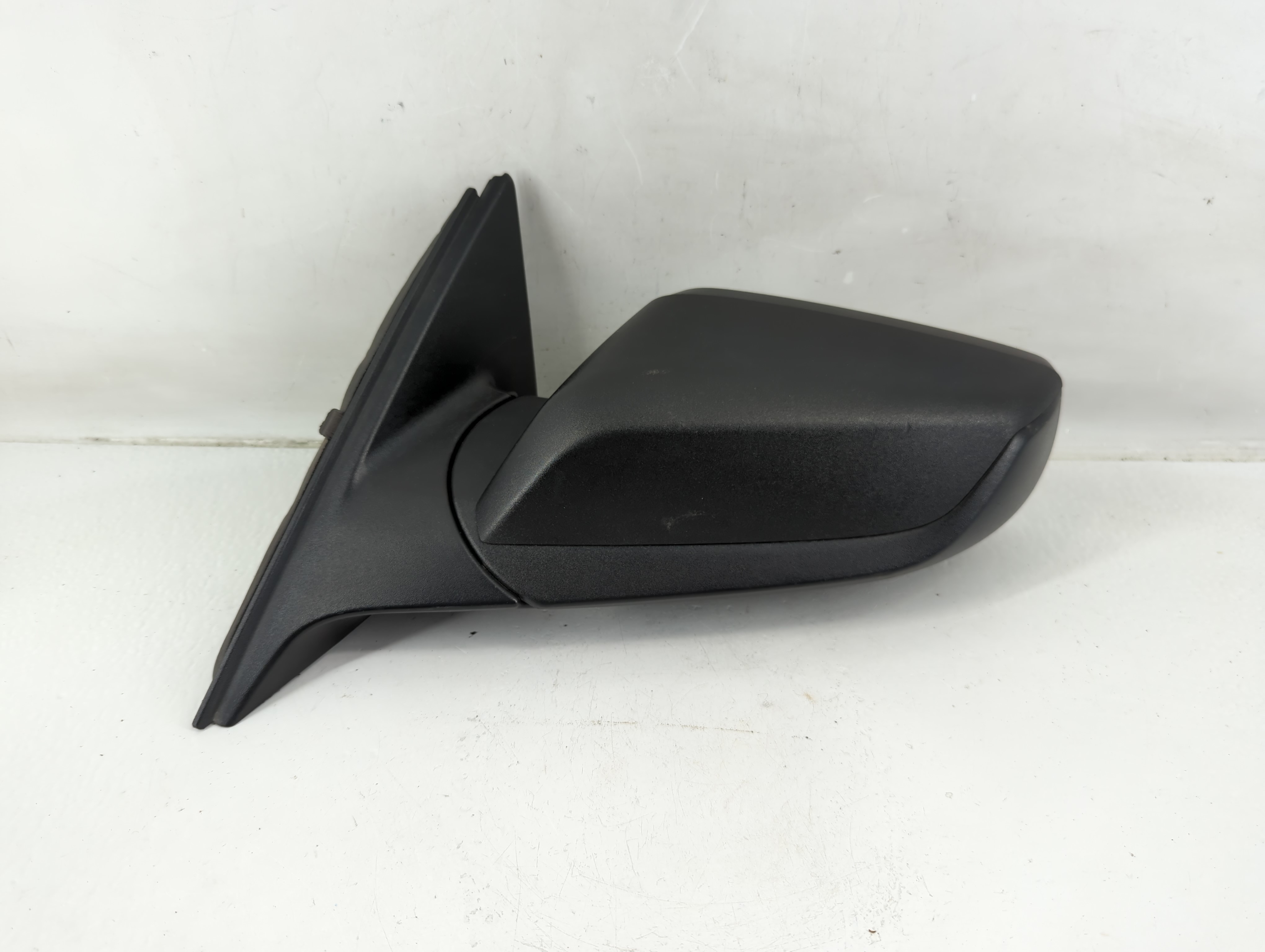Picture of 2016-2021 Chevrolet Malibu Driver Left Side View Power Door Mirror Black 1142185