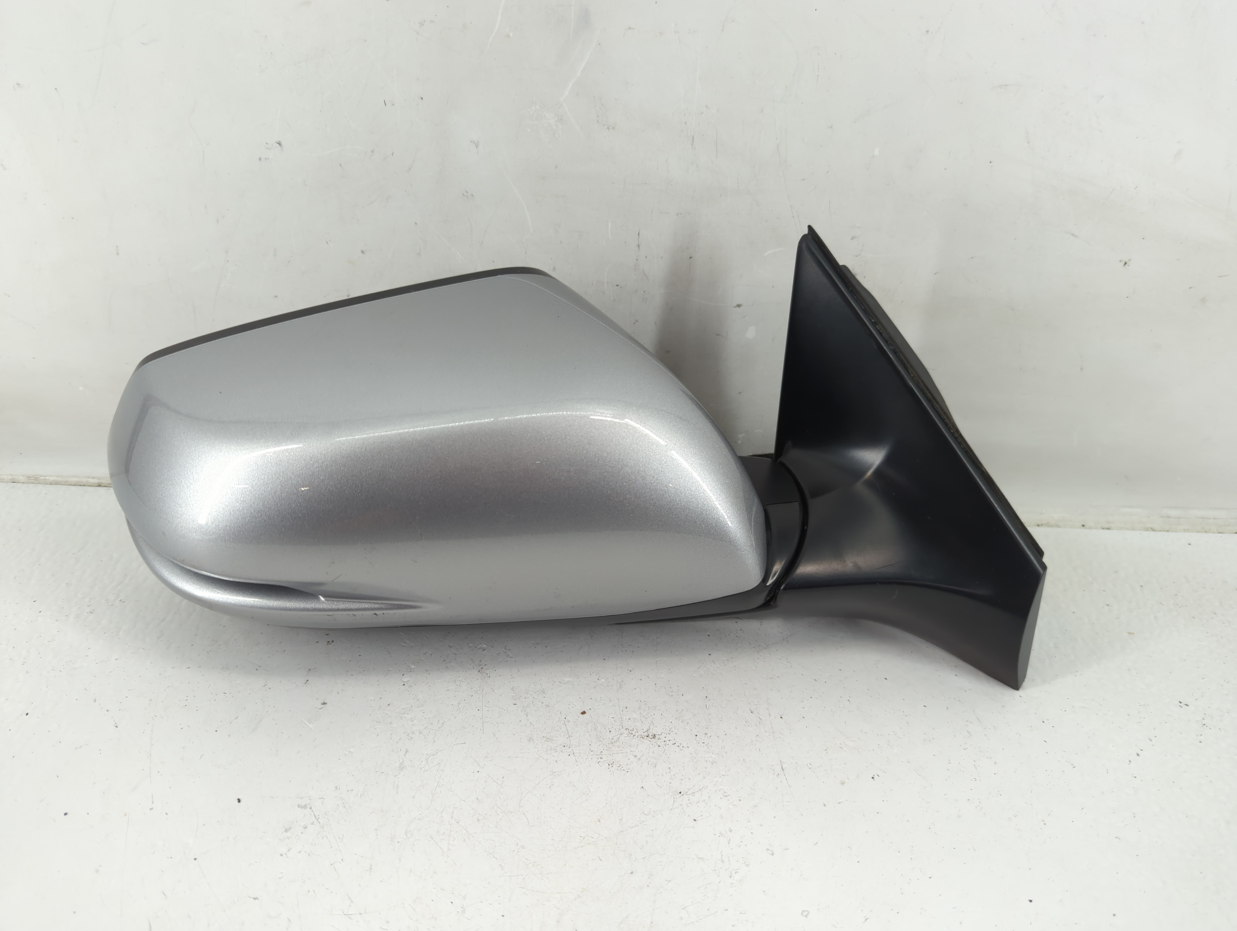 2017-2022 Honda Cr-v Passenger Right Side View Power Door Mirror Silver 1142205 - Oemusedautoparts1.com