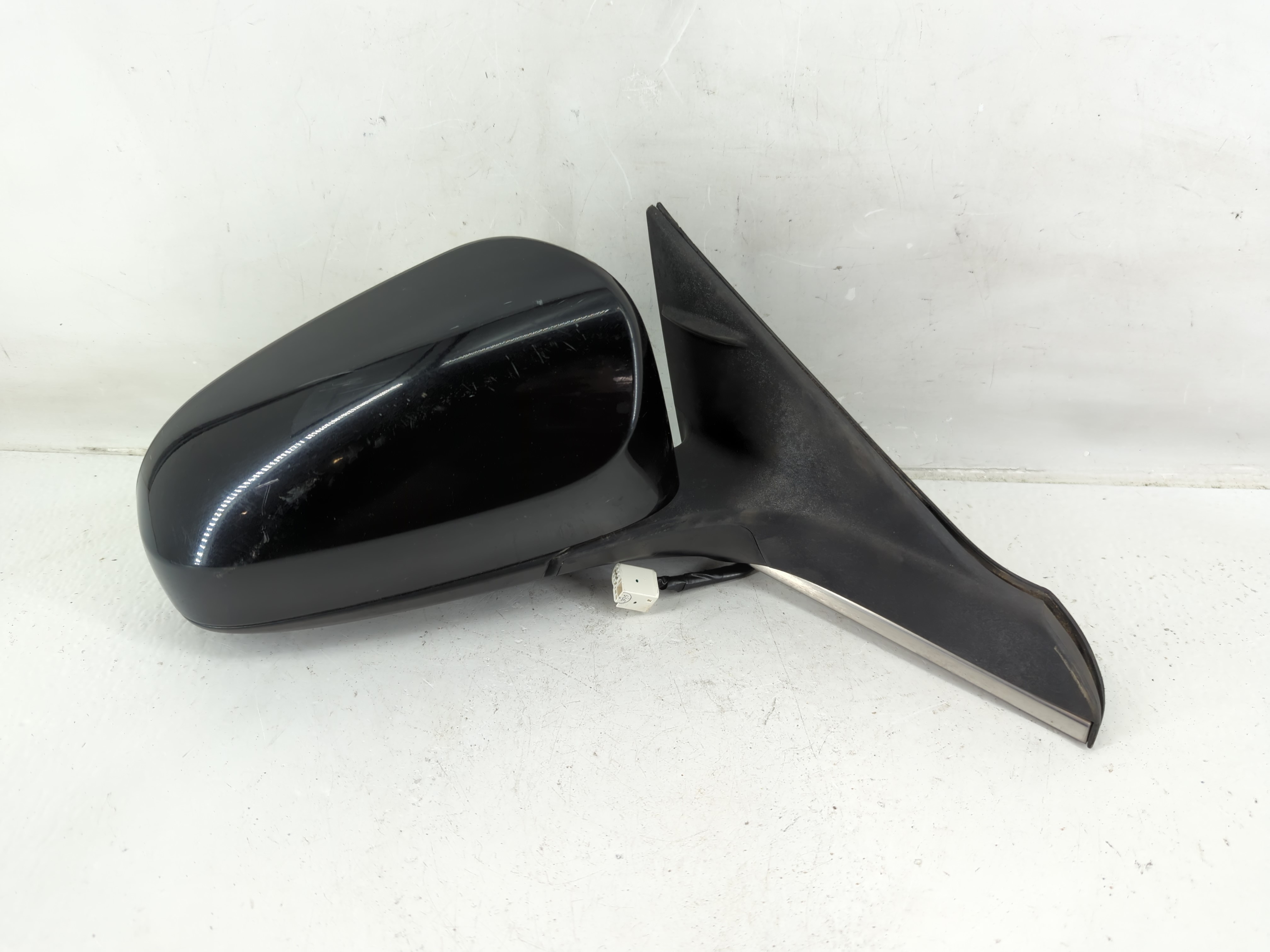 Picture of 2015-2017 Toyota Camry Passenger Right Side View Power Door Mirror Black 1142239