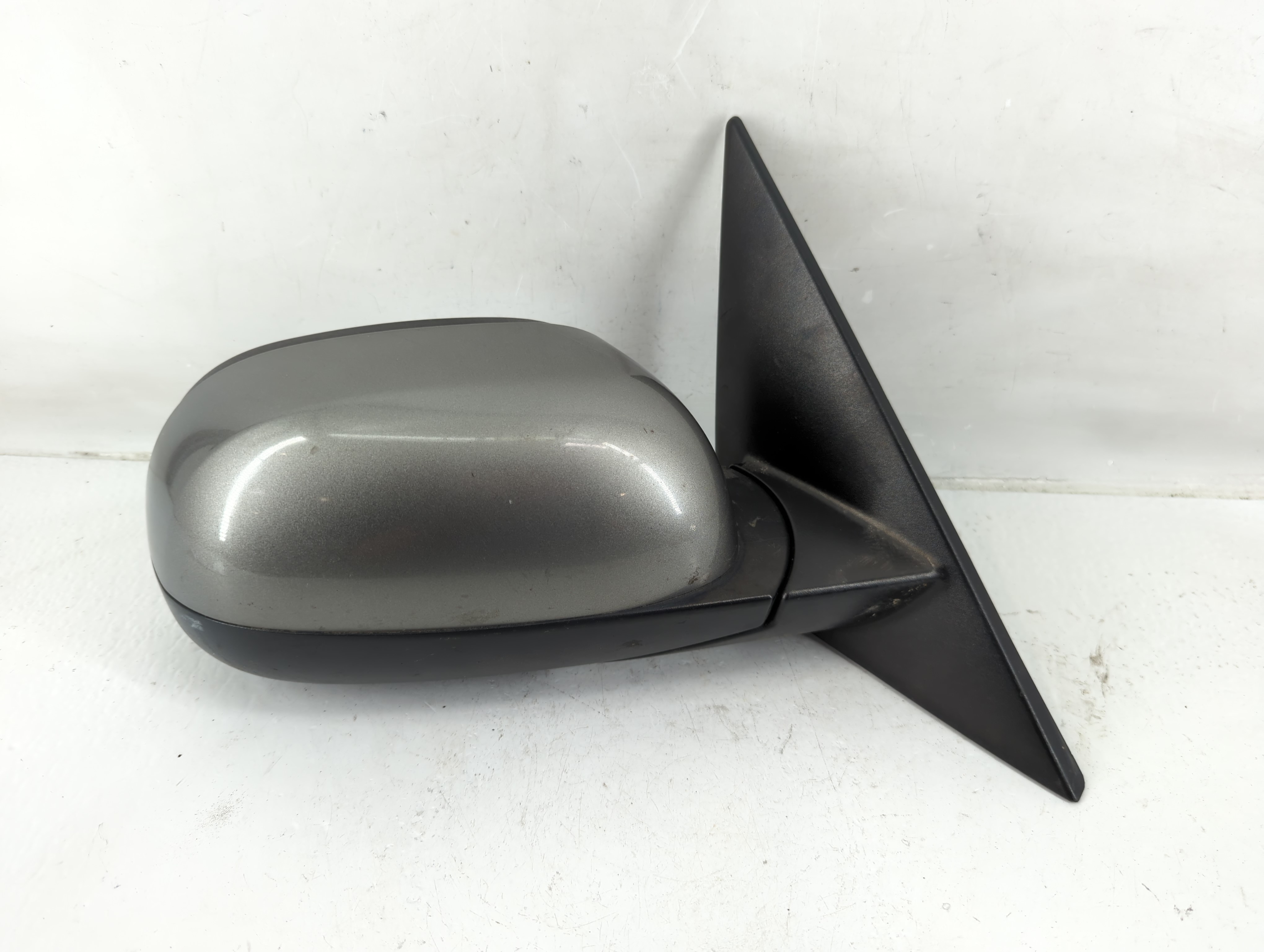 Picture of 2014-2019 Kia Soul Passenger Right Side View Power Door Mirror Grey 1142243