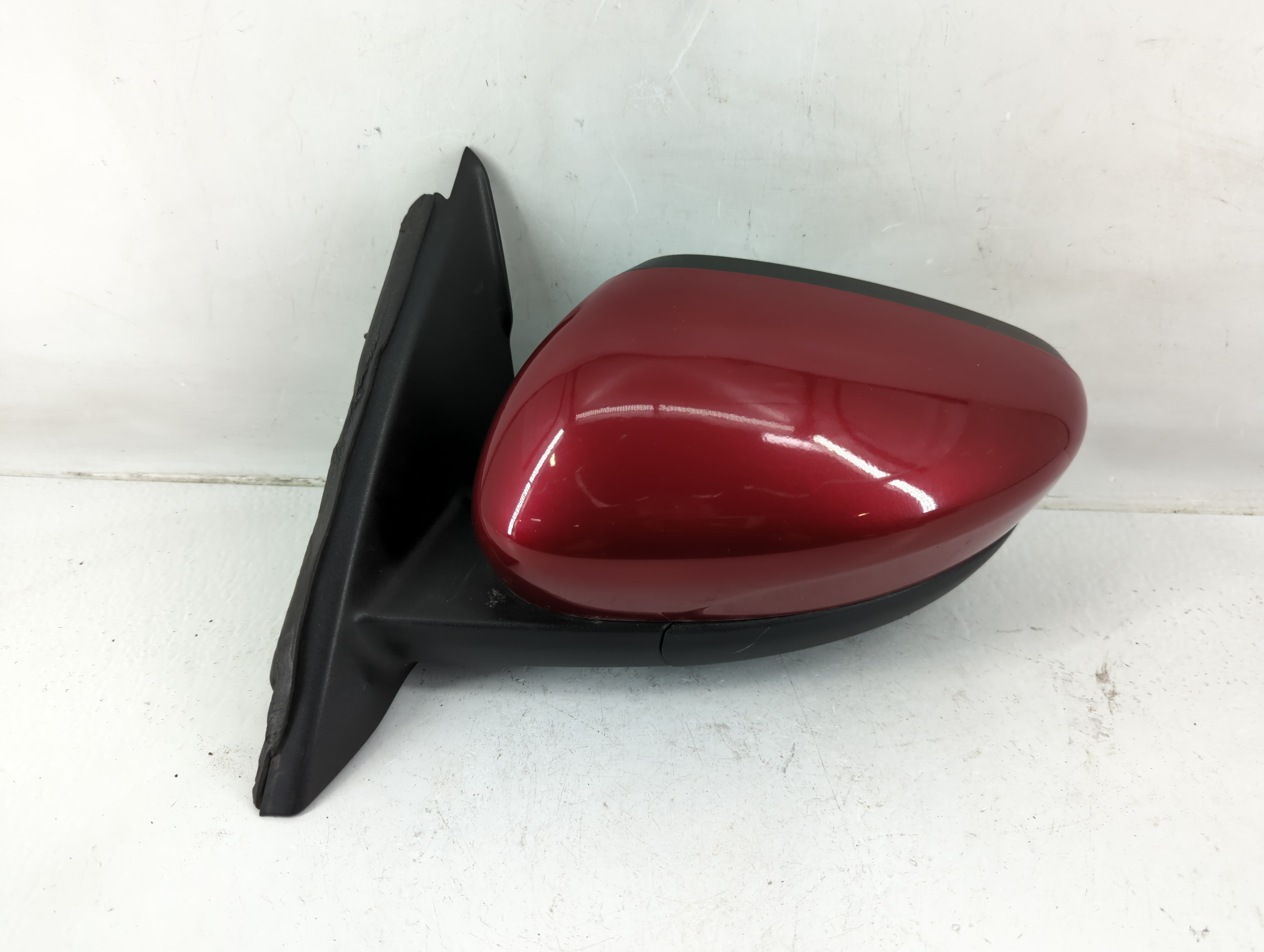 2020-2022 Ford Escape Driver Left Side View Power Door Mirror Red 1142247 - Oemusedautoparts1.com