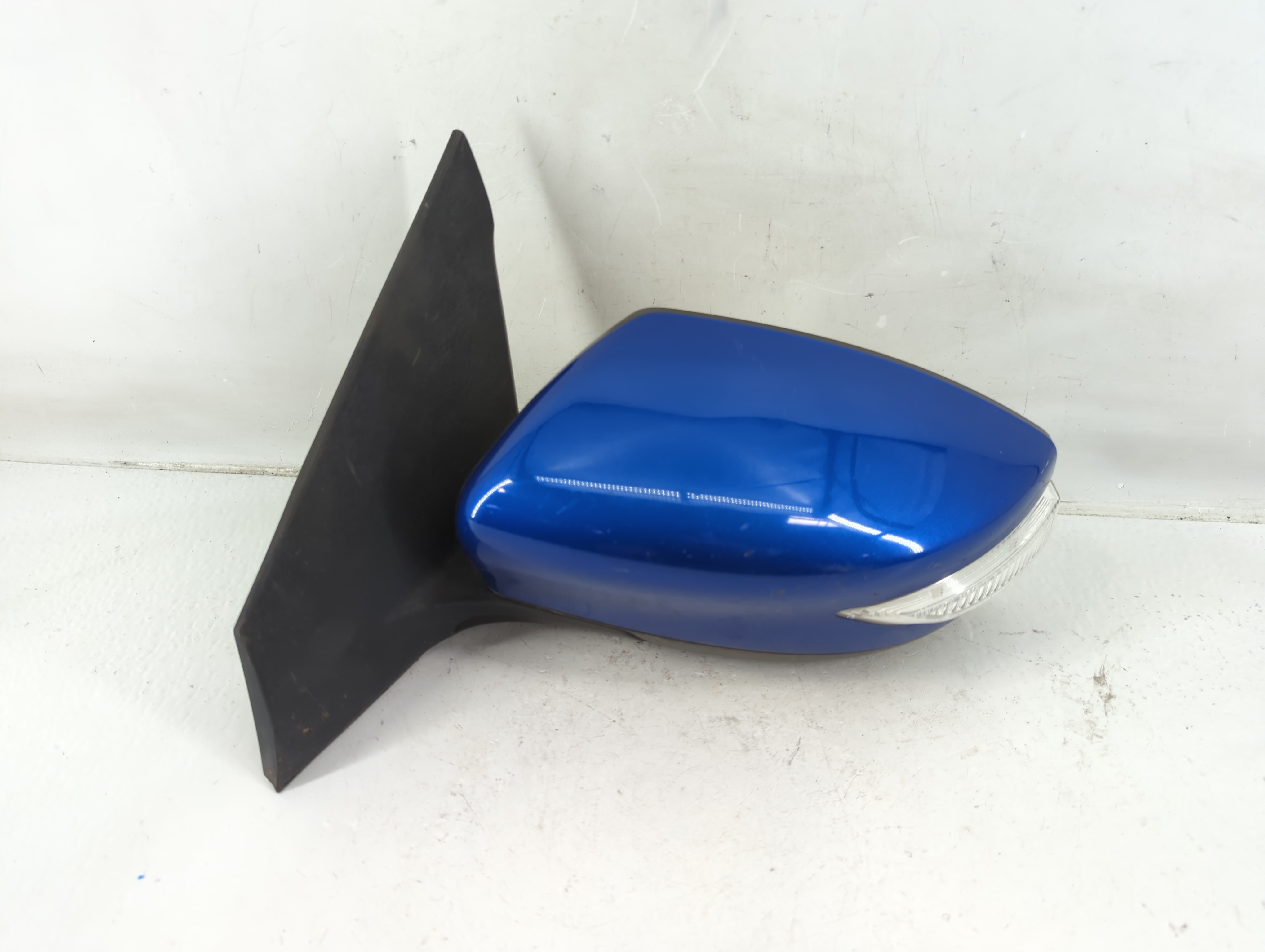 Picture of 2015-2015 Nissan Sentra Driver Left Side View Power Door Mirror 1142255