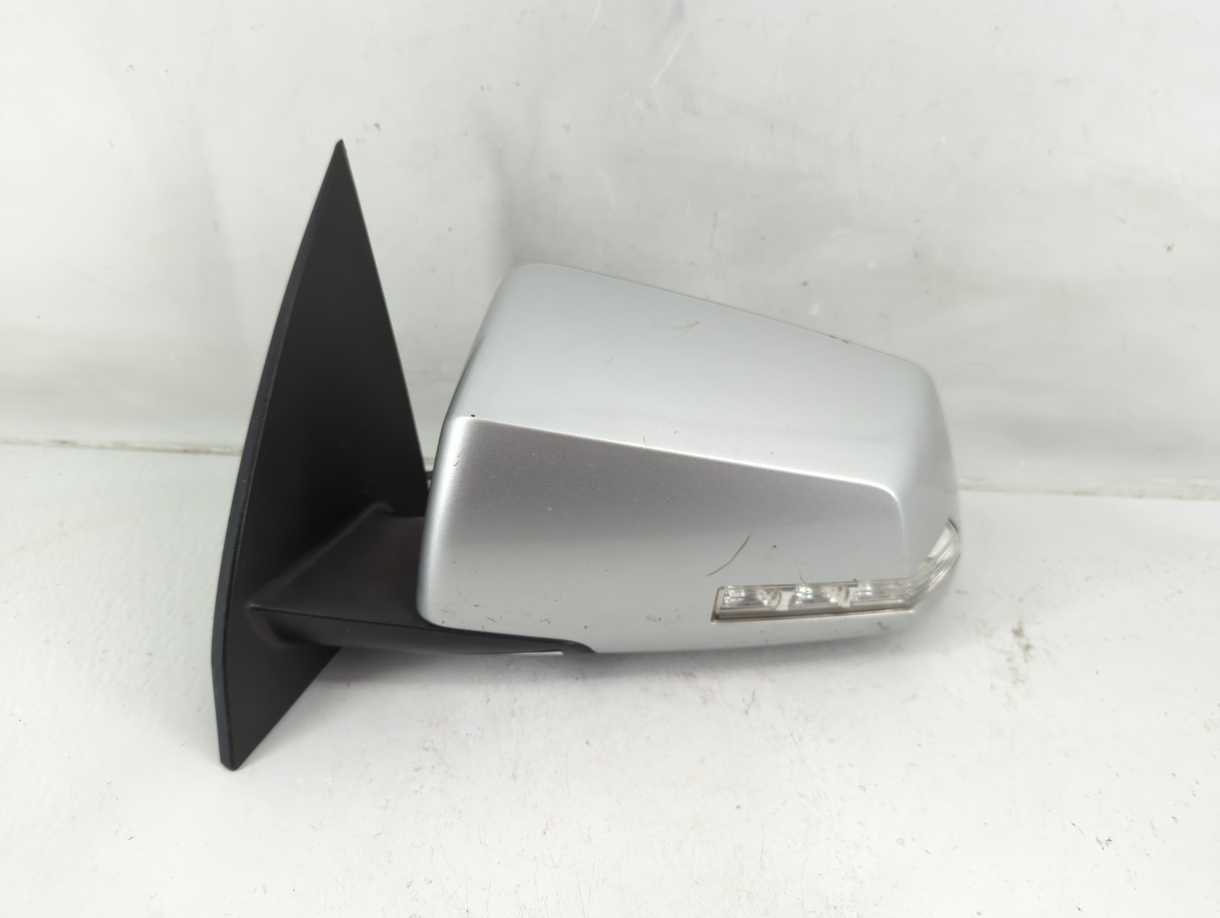 2011 Gmc Acadia Driver Left Side View Power Door Mirror White 1142260 - Oemusedautoparts1.com