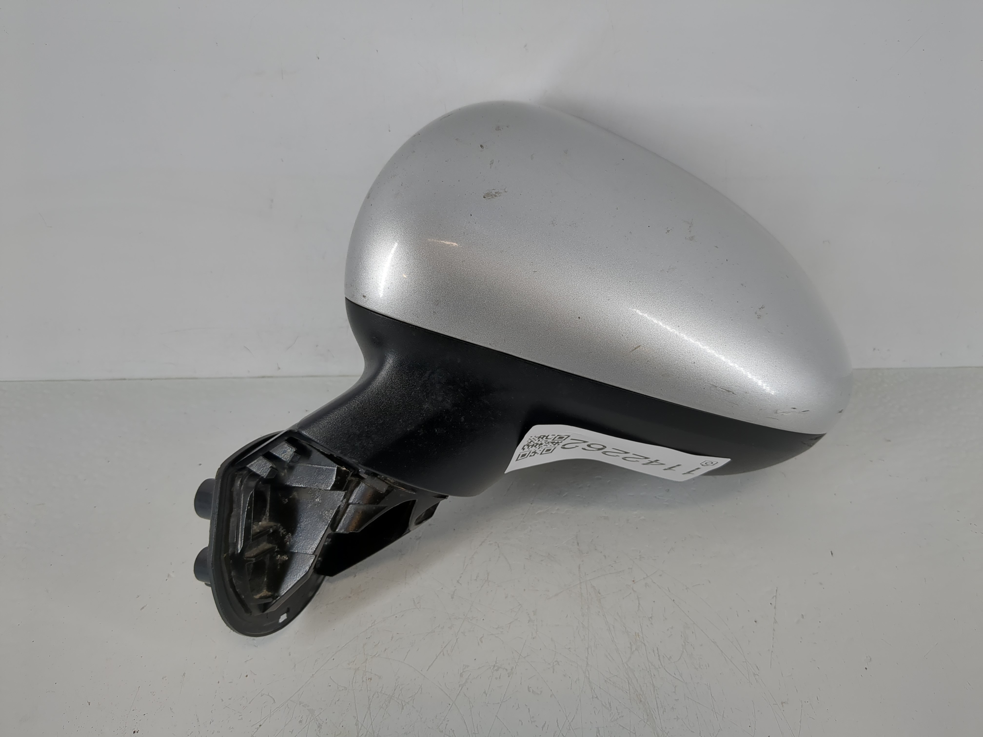 Picture of 2014-2017 Kia Rio Driver Left Side View Power Door Mirror Silver 1142262
