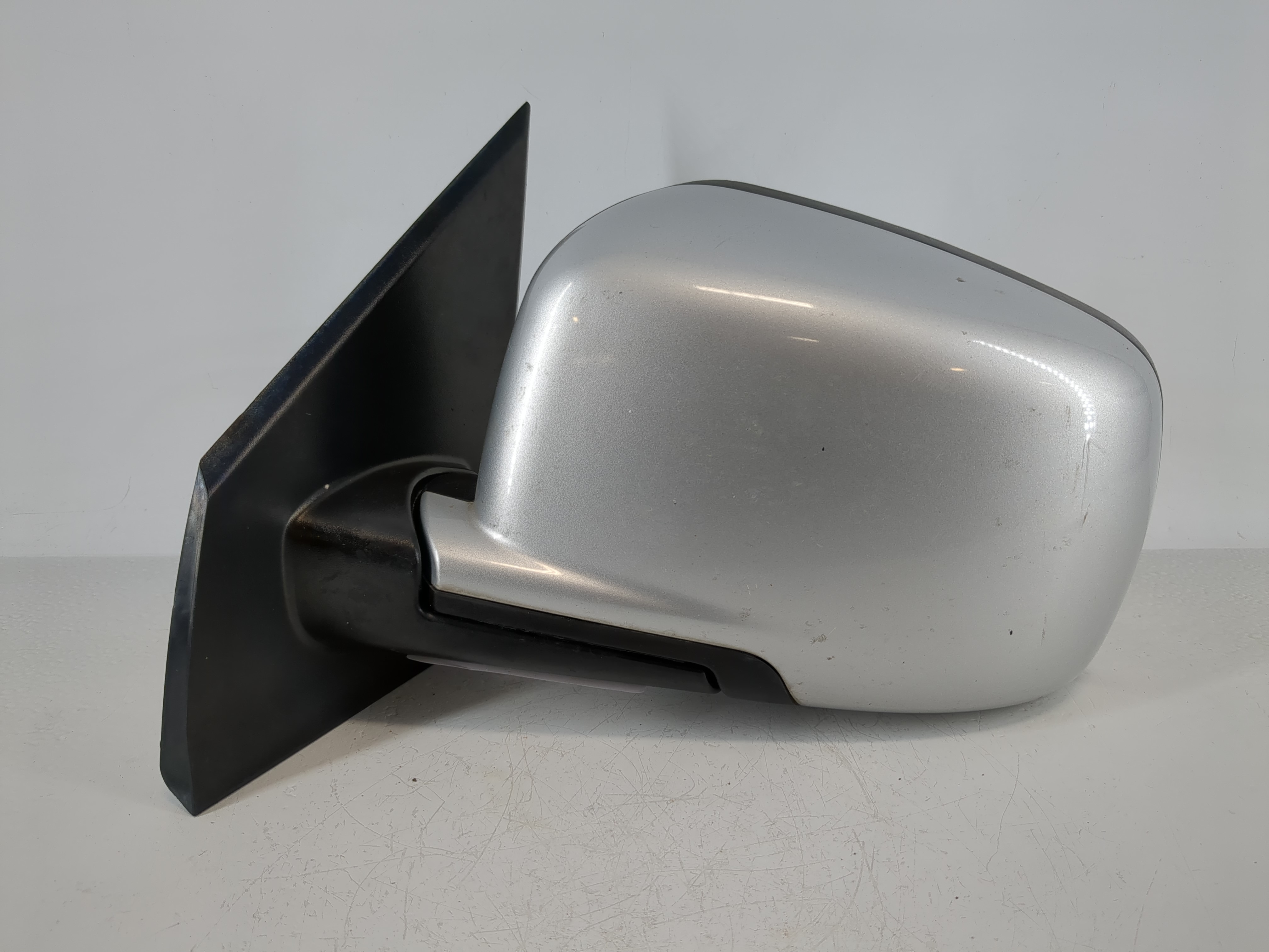 Picture of 2014 Dodge Journey Driver Left Side View Power Door Mirror Silver 1142276