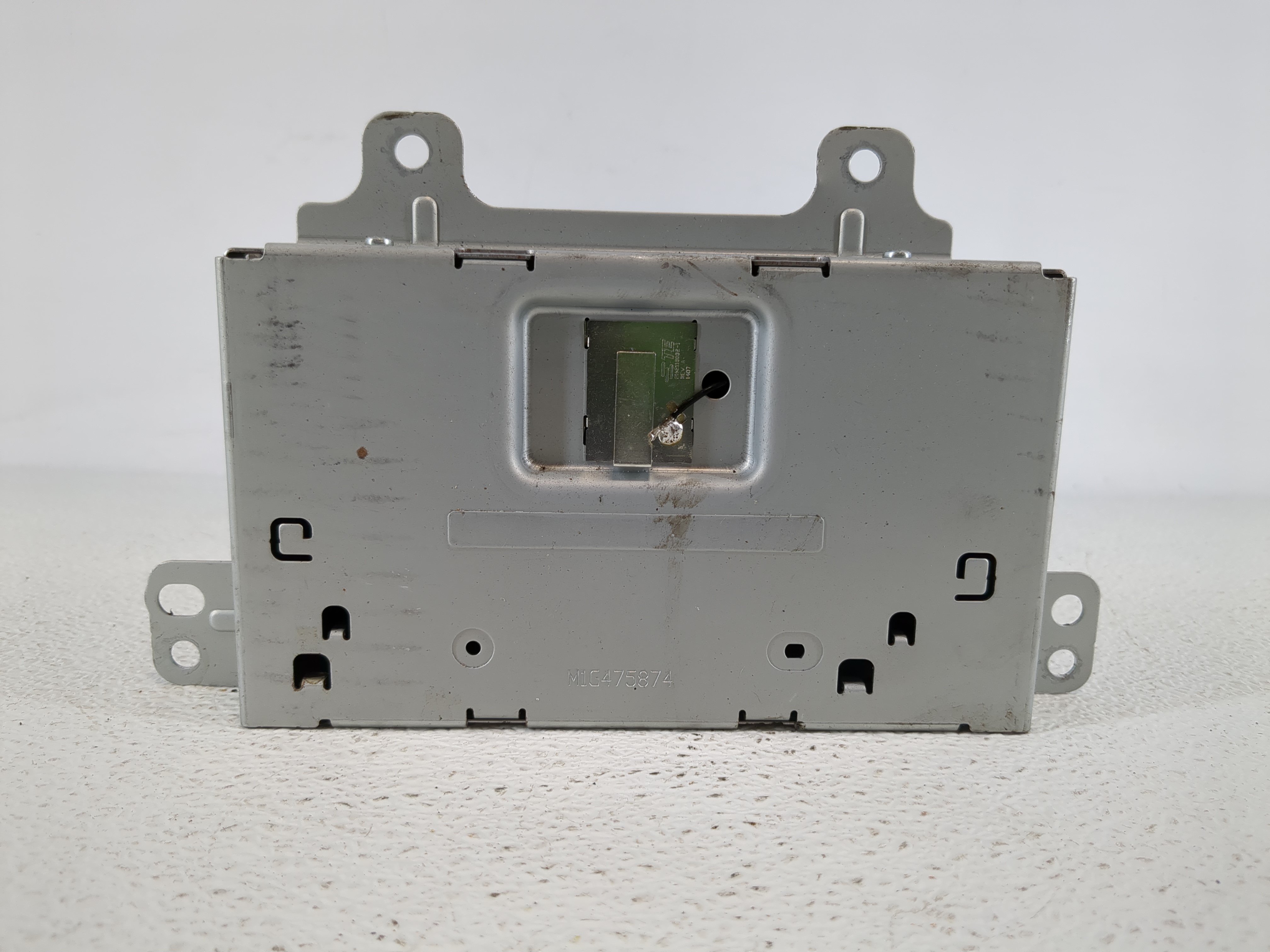 Picture of 2016-2016 Chevrolet Equinox Am Fm Cd Player Radio Receiver 1142367