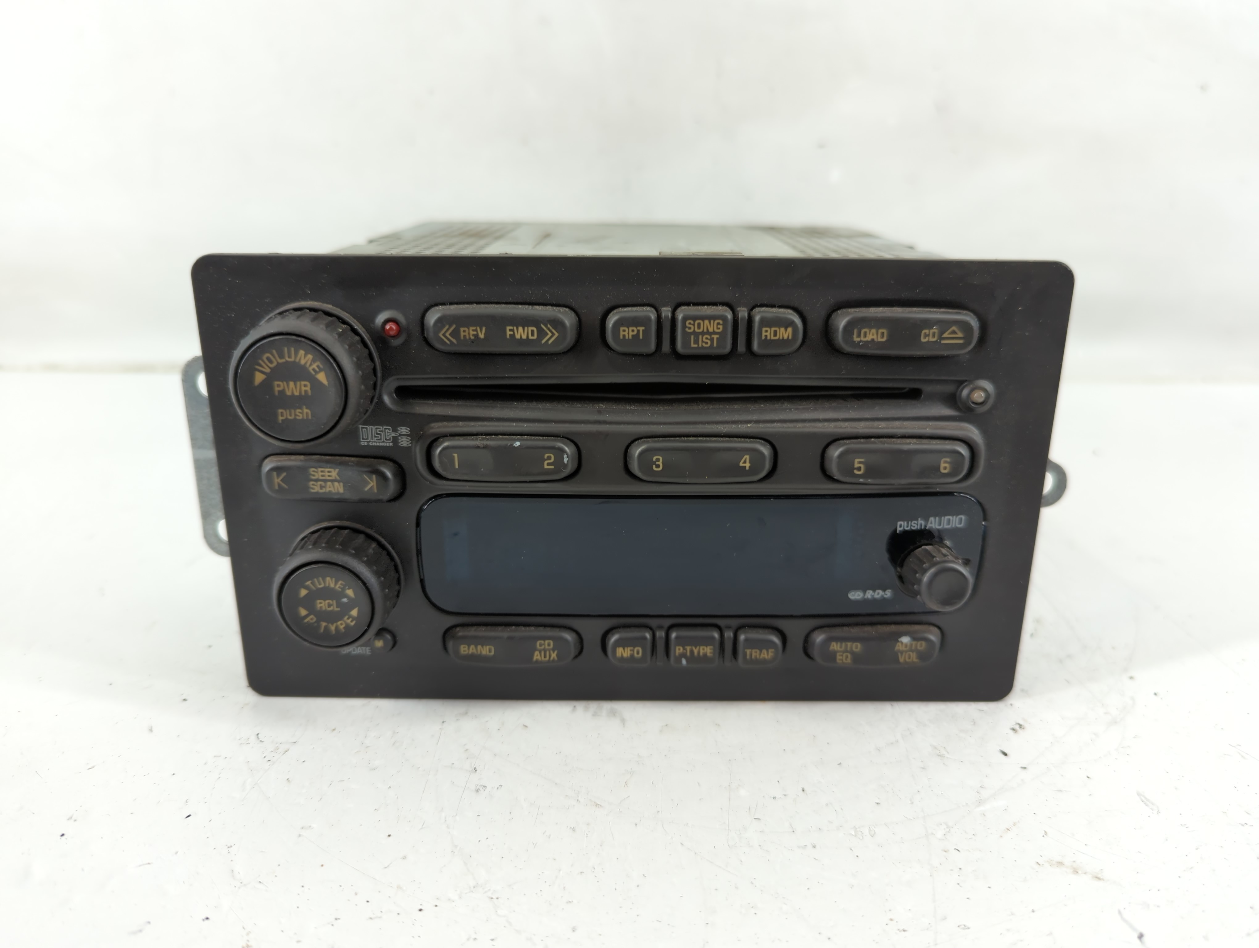 Picture of 2003-2005 Gmc Sierra 1500 Am Fm Cd Player Radio Receiver 1142395