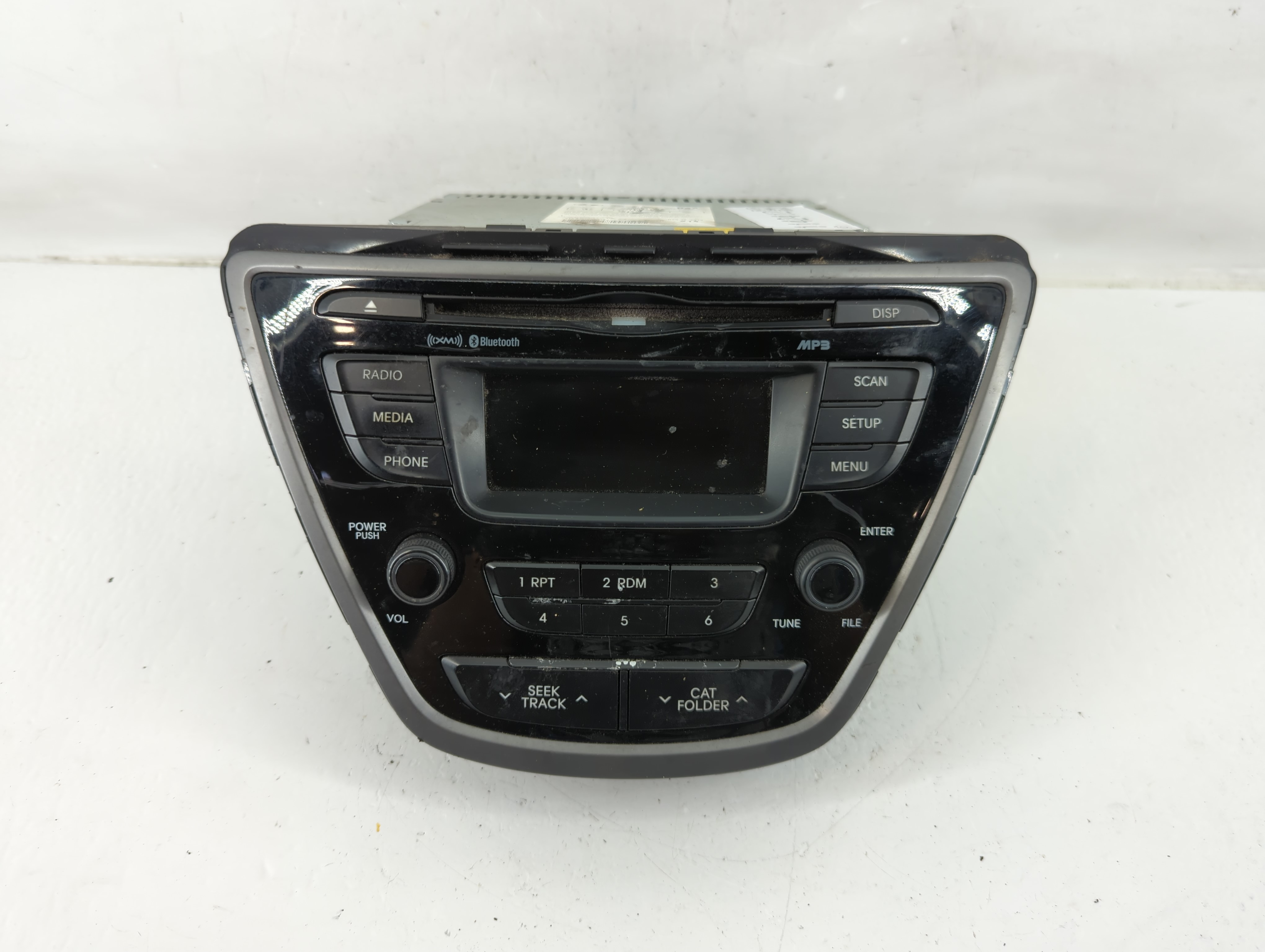 2014-2016 Hyundai Elantra Am Fm Cd Player Radio Receiver 1142412 - Oemusedautoparts1.com