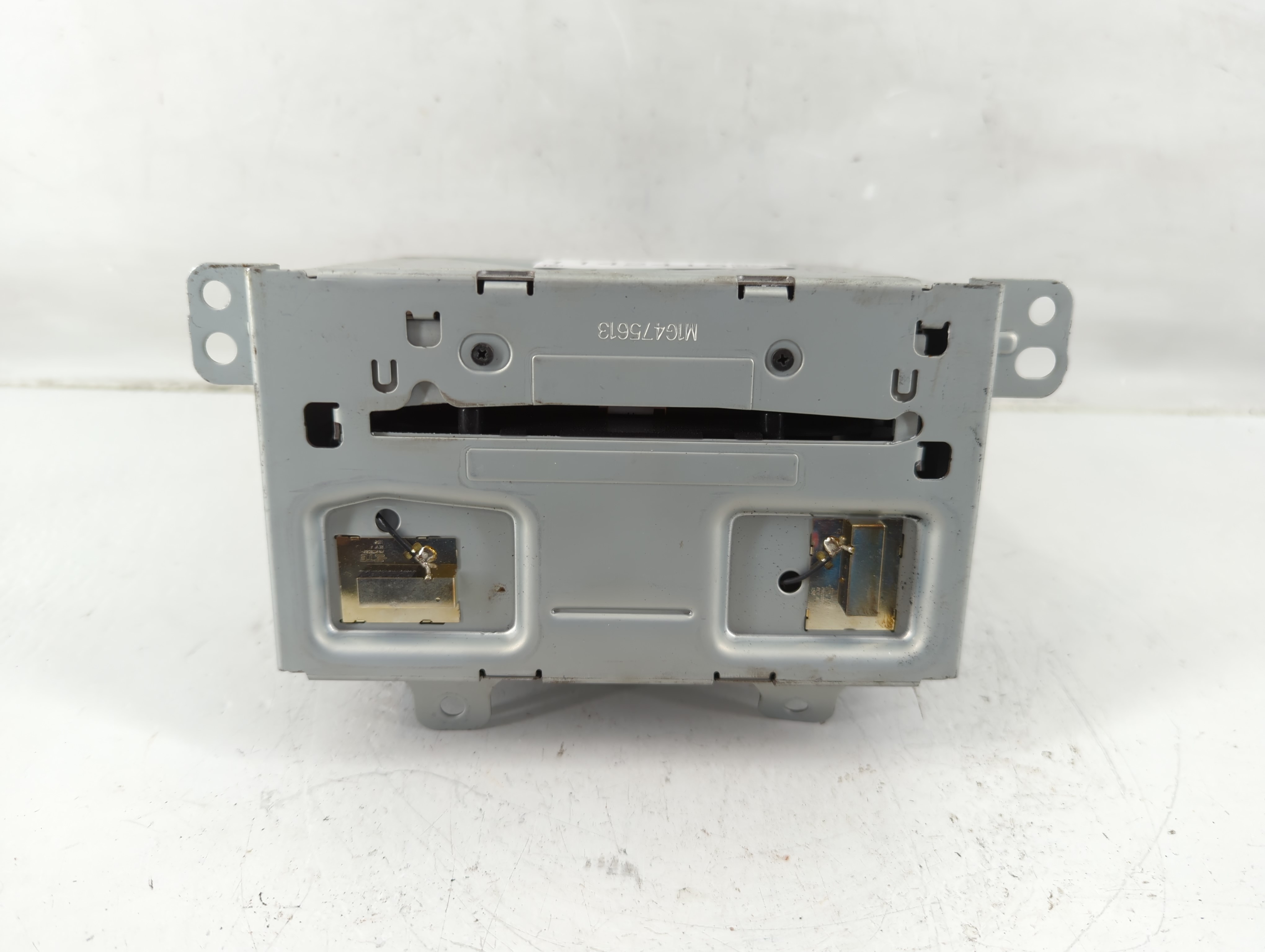 Picture of 2013-2013 Buick Verano Am Fm Cd Player Radio Receiver 1142415