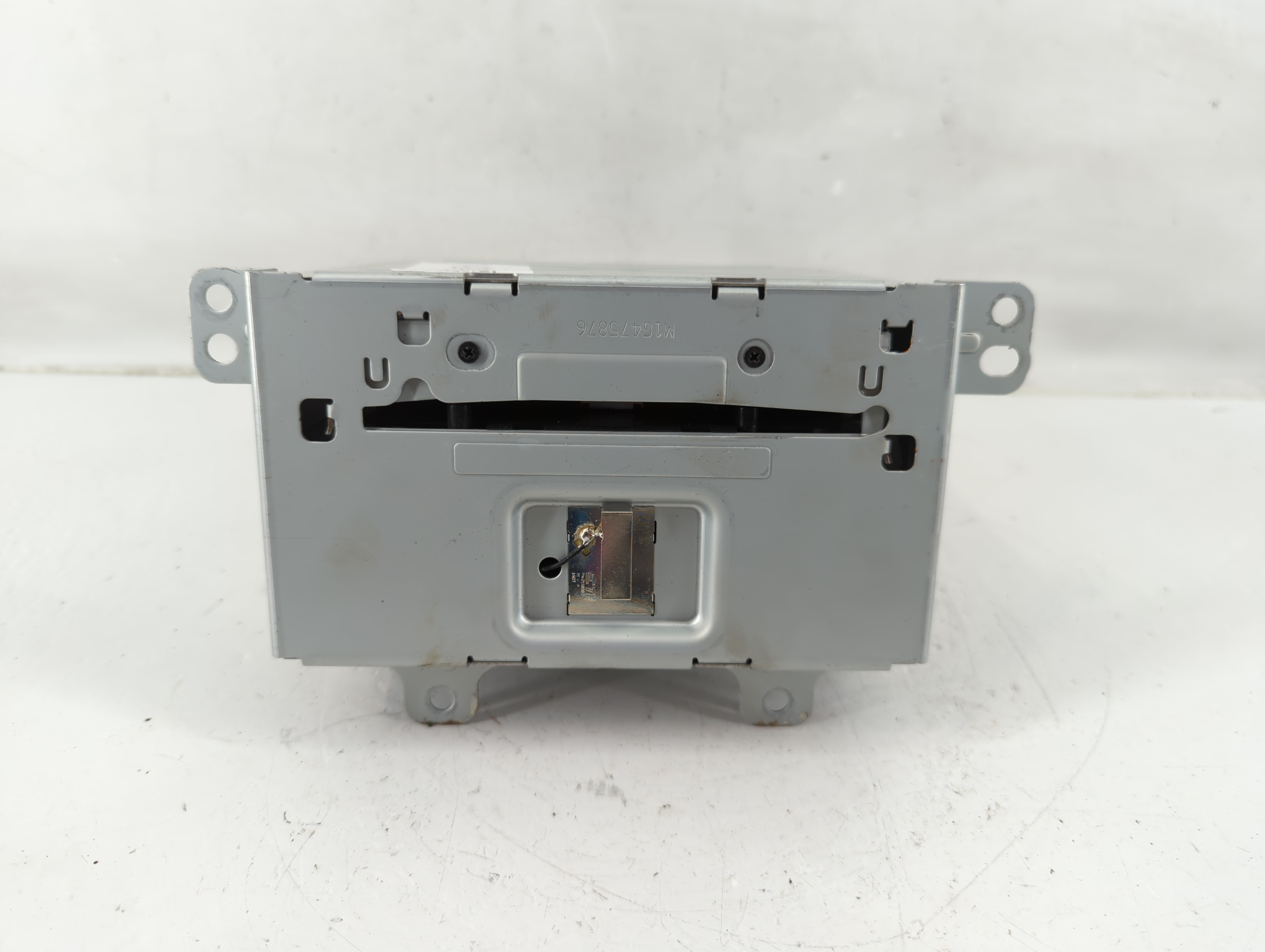 Picture of 2015-2016 Chevrolet Cruze Am Fm Cd Player Radio Receiver 1142440