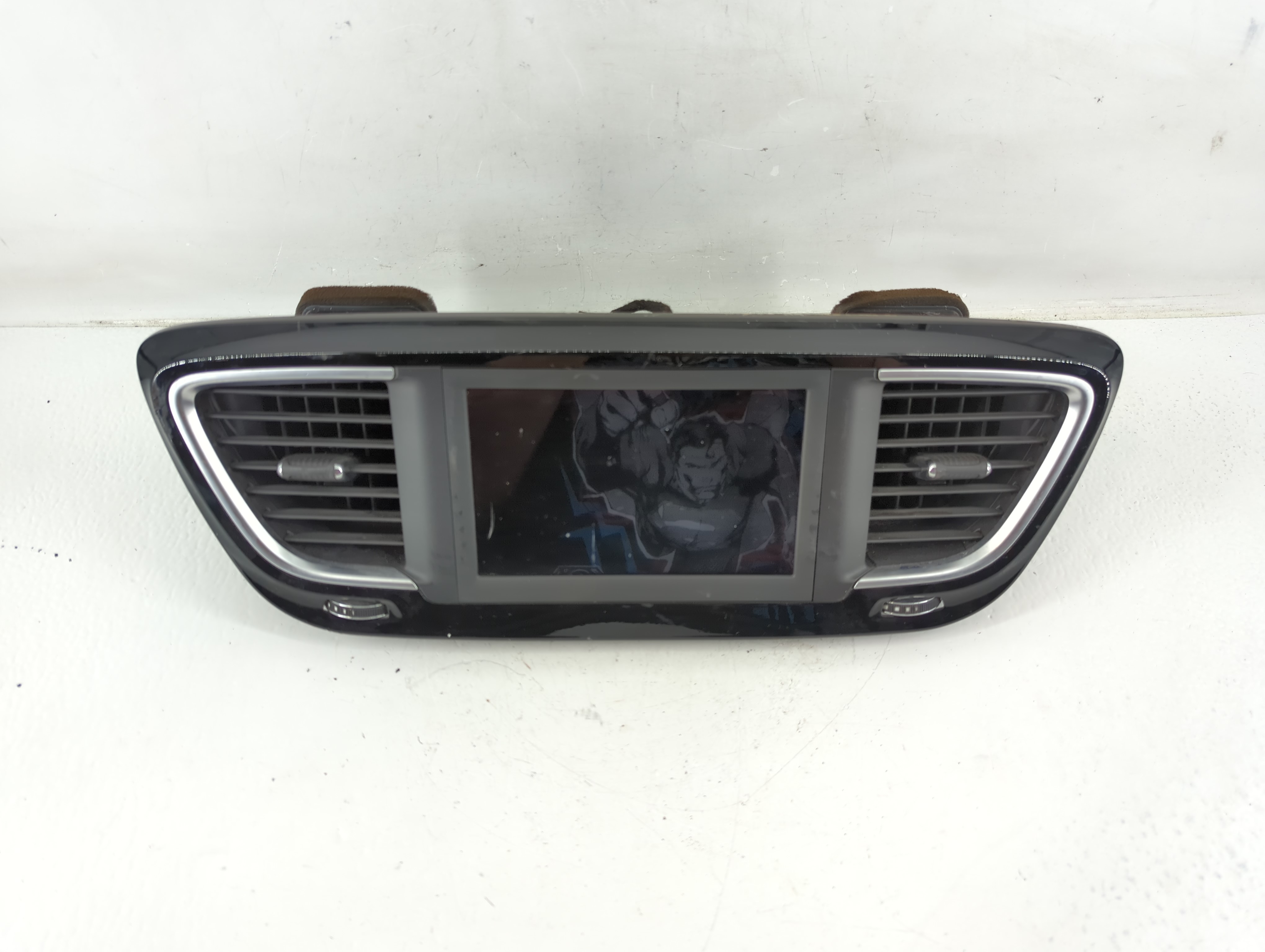 2021-2021 Chrysler Voyager Am Fm Cd Player Radio Receiver 1142441 - Oemusedautoparts1.com