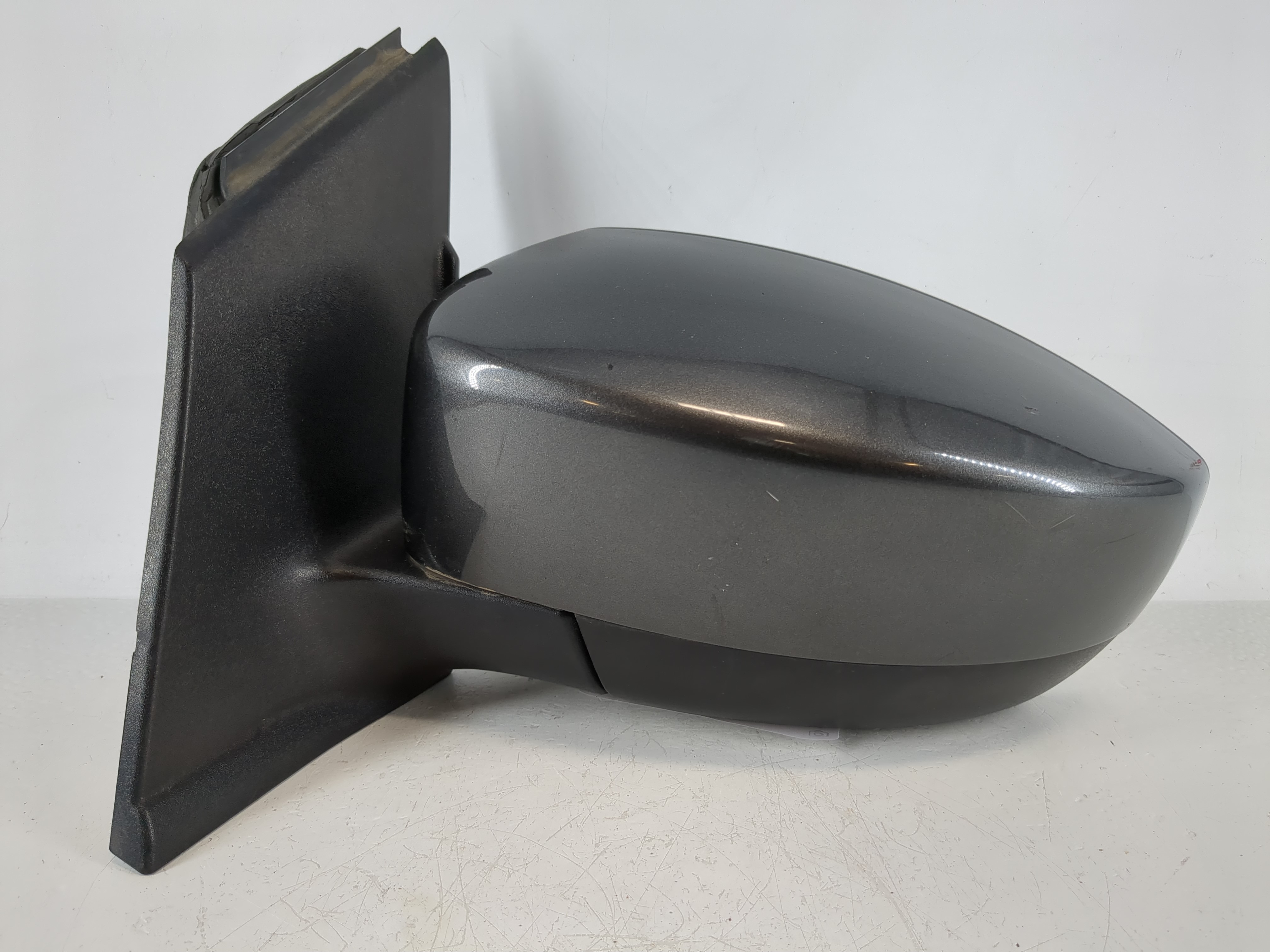 2013-2016 Ford Escape Driver Left Side View Power Door Mirror Grey 1142480 - Oemusedautoparts1.com