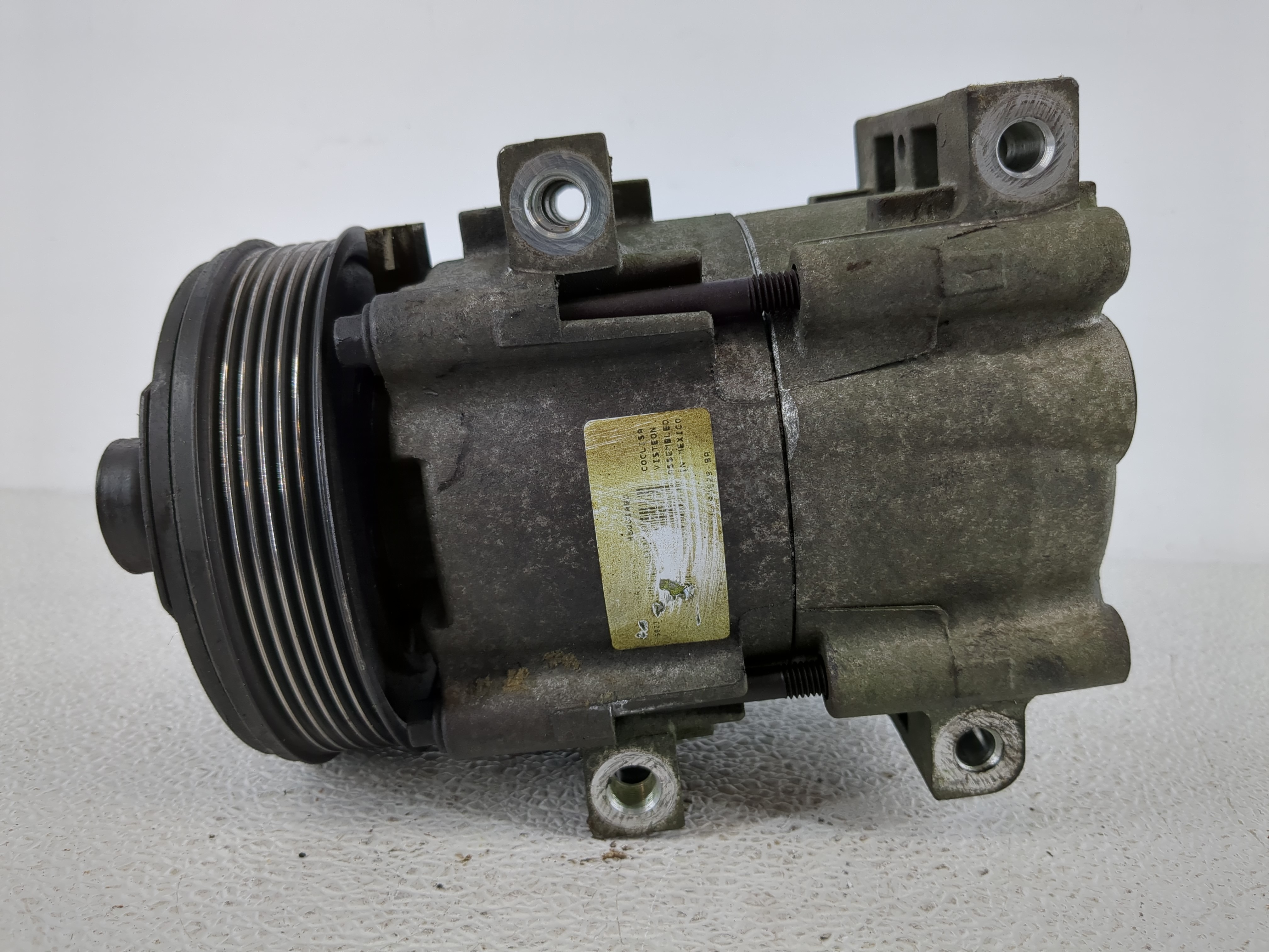 1996-2004 Ford Mustang Air Conditioning A/c Ac Compressor Oem 1142490 - Oemusedautoparts1.com