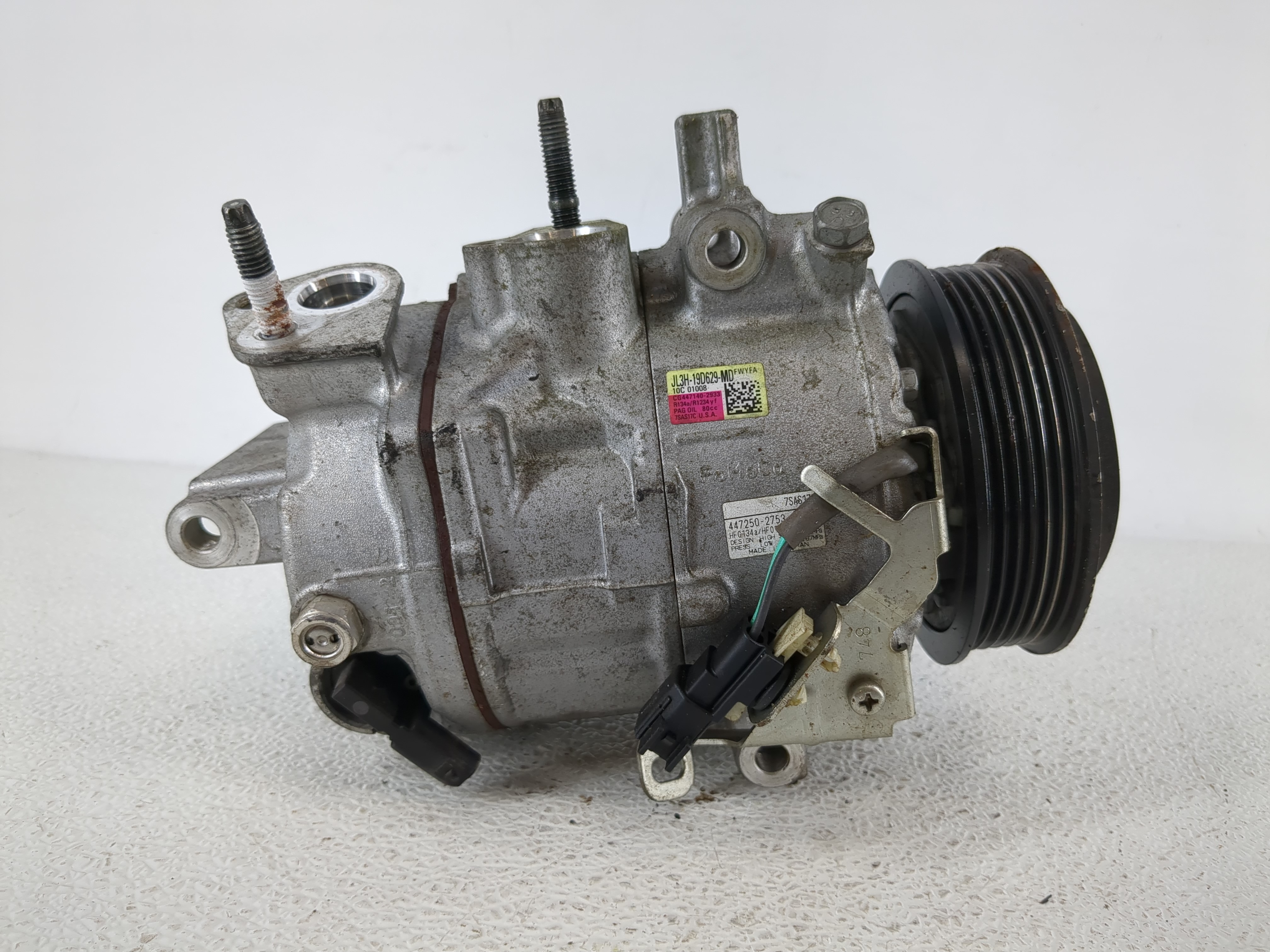 Picture of 2018-2020 Ford F-150 Air Conditioning A/c Ac Compressor Oem 1142547