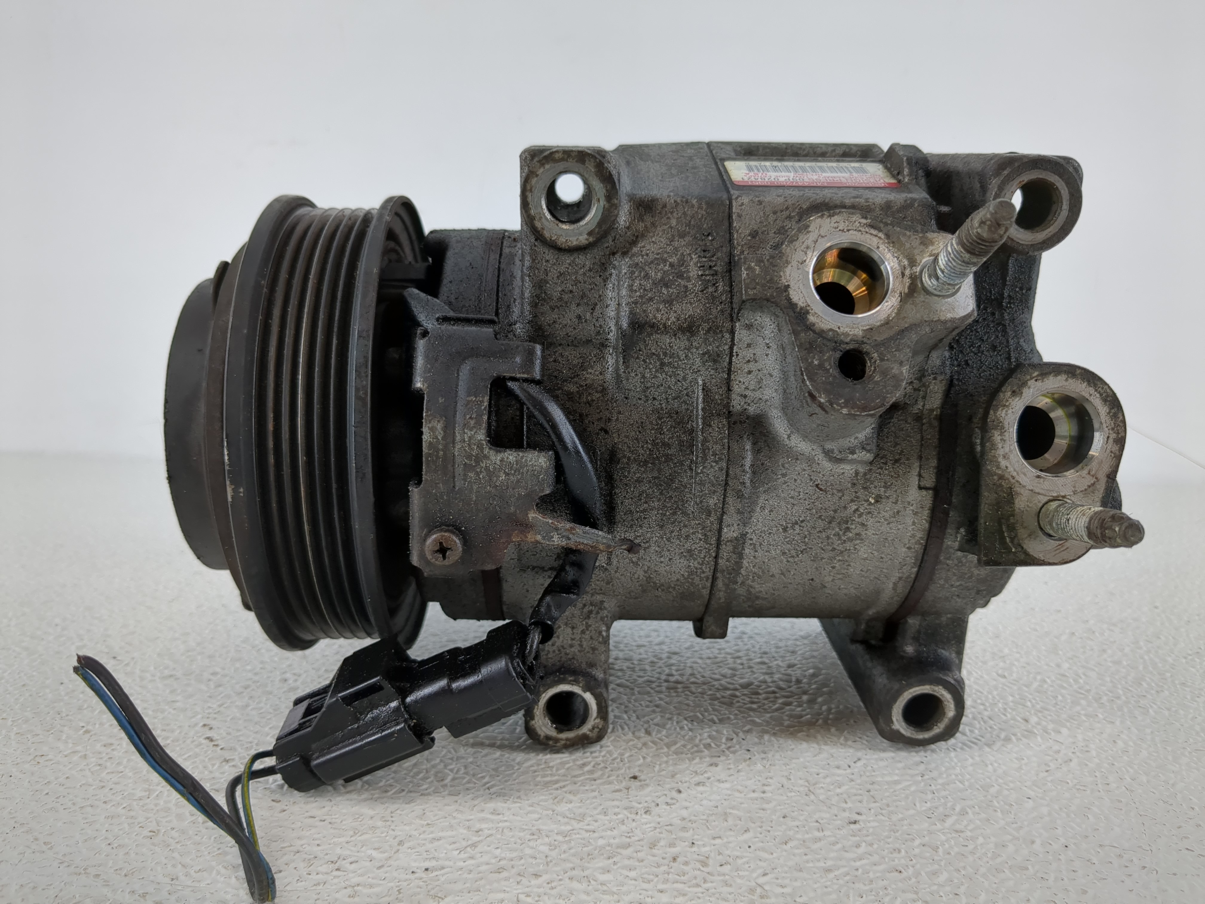 Dodge Caravan Air Conditioning A/c Ac Compressor Oem 1142571 - Oemusedautoparts1.com
