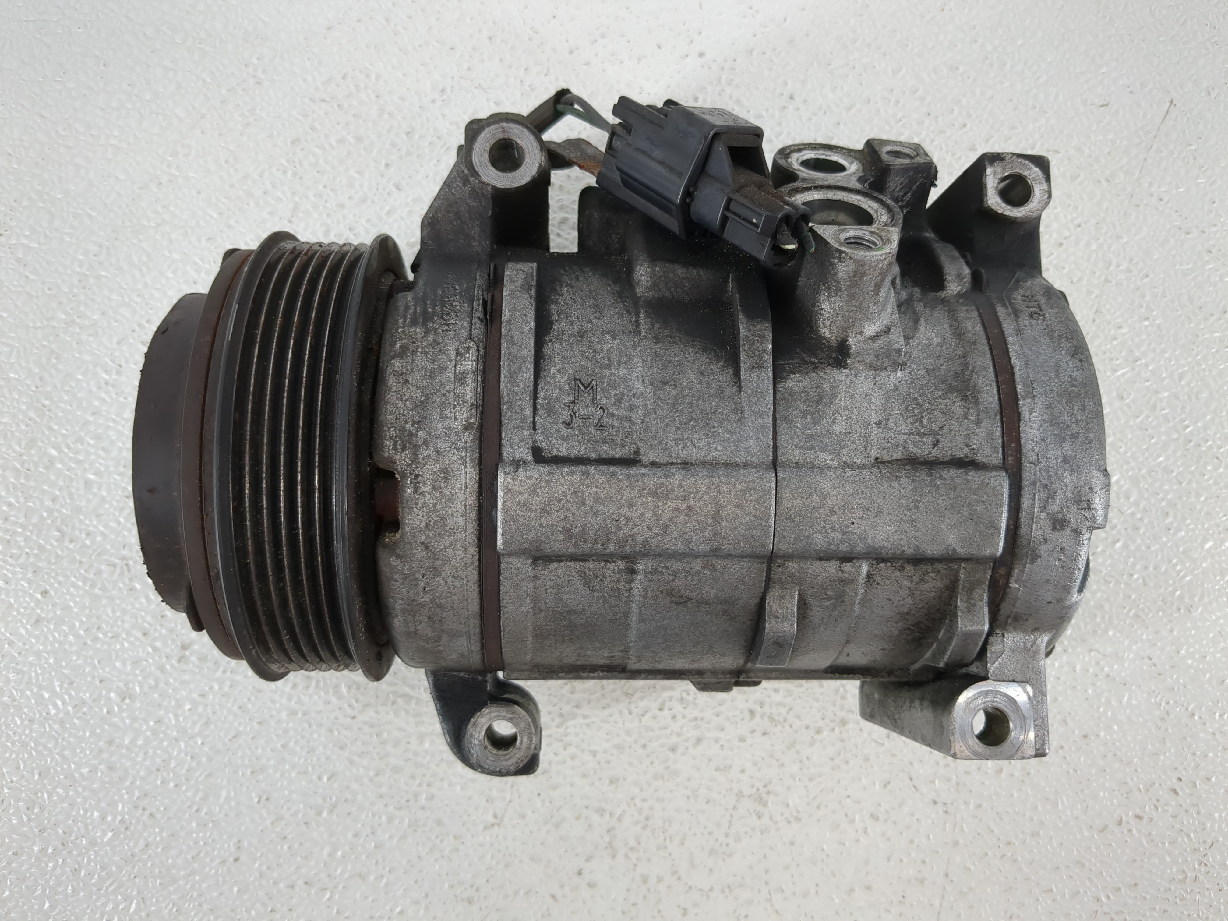 Picture of Chevrolet Traverse Air Conditioning A/c Ac Compressor Oem 1142584