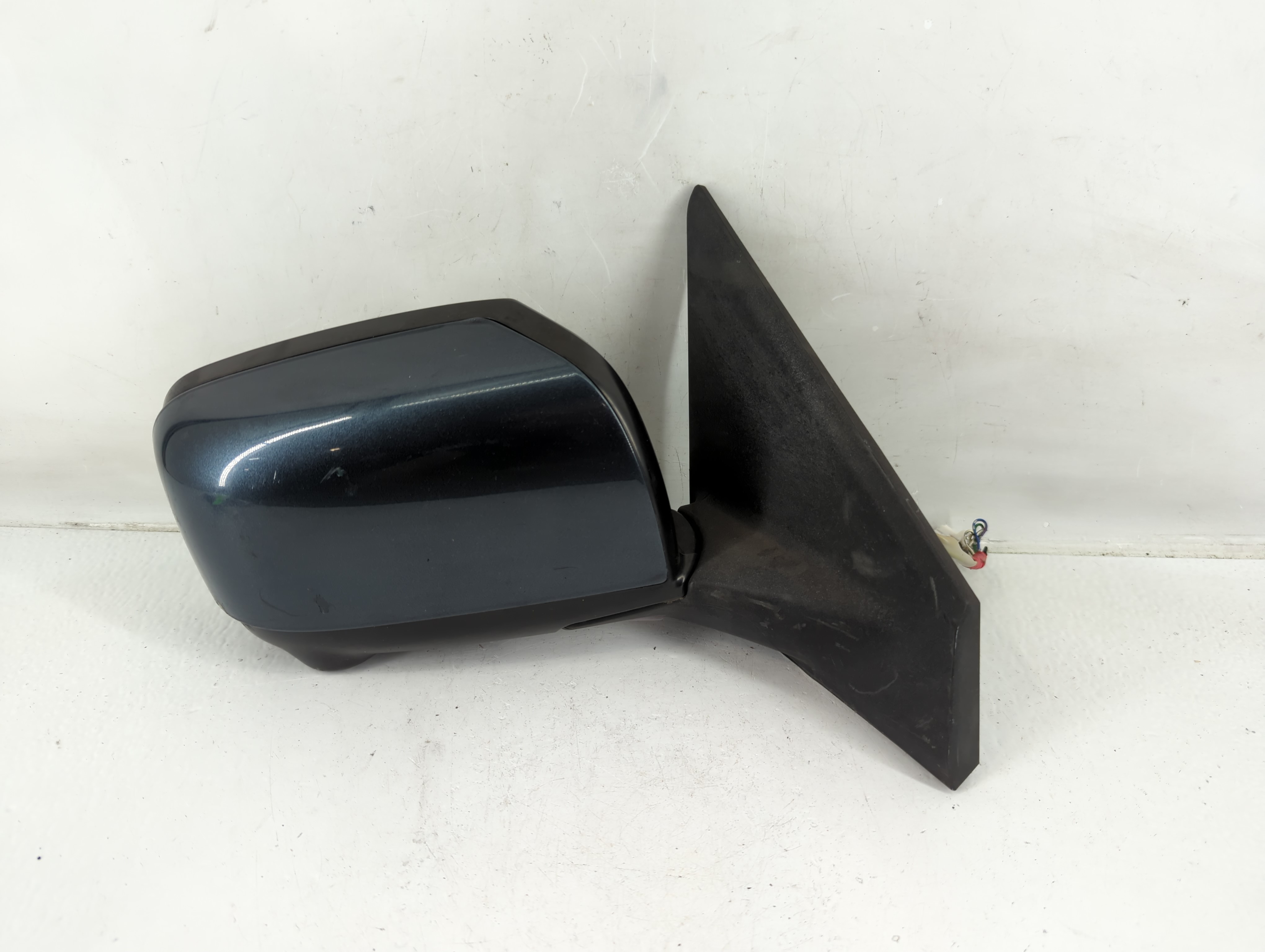 2012-2015 Nissan Rogue Passenger Right Side View Power Door Mirror Blue 1142616 - Oemusedautoparts1.com