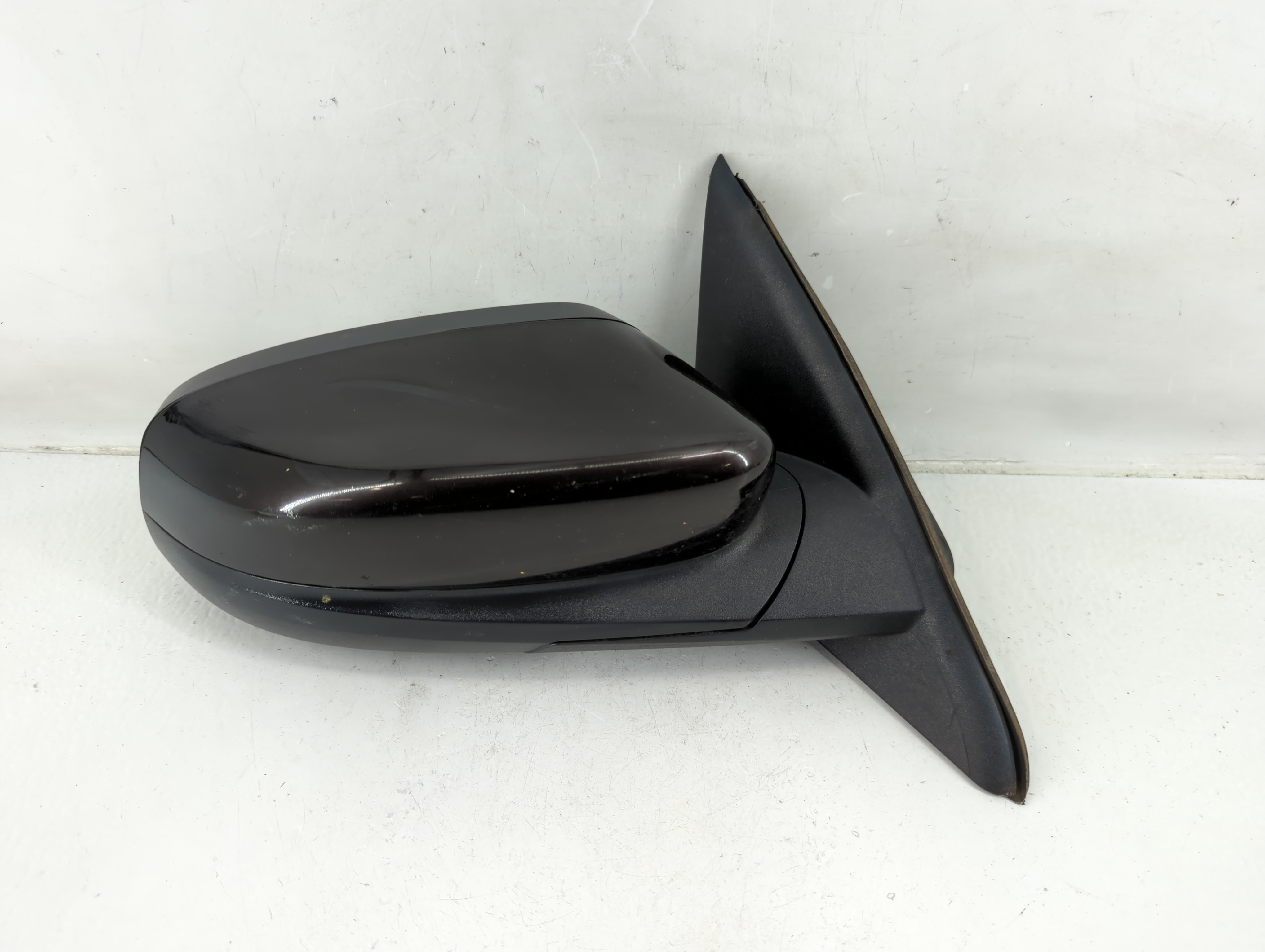 2010-2019 Ford Taurus Passenger Right Side View Power Door Mirror Black 1142622 - Oemusedautoparts1.com