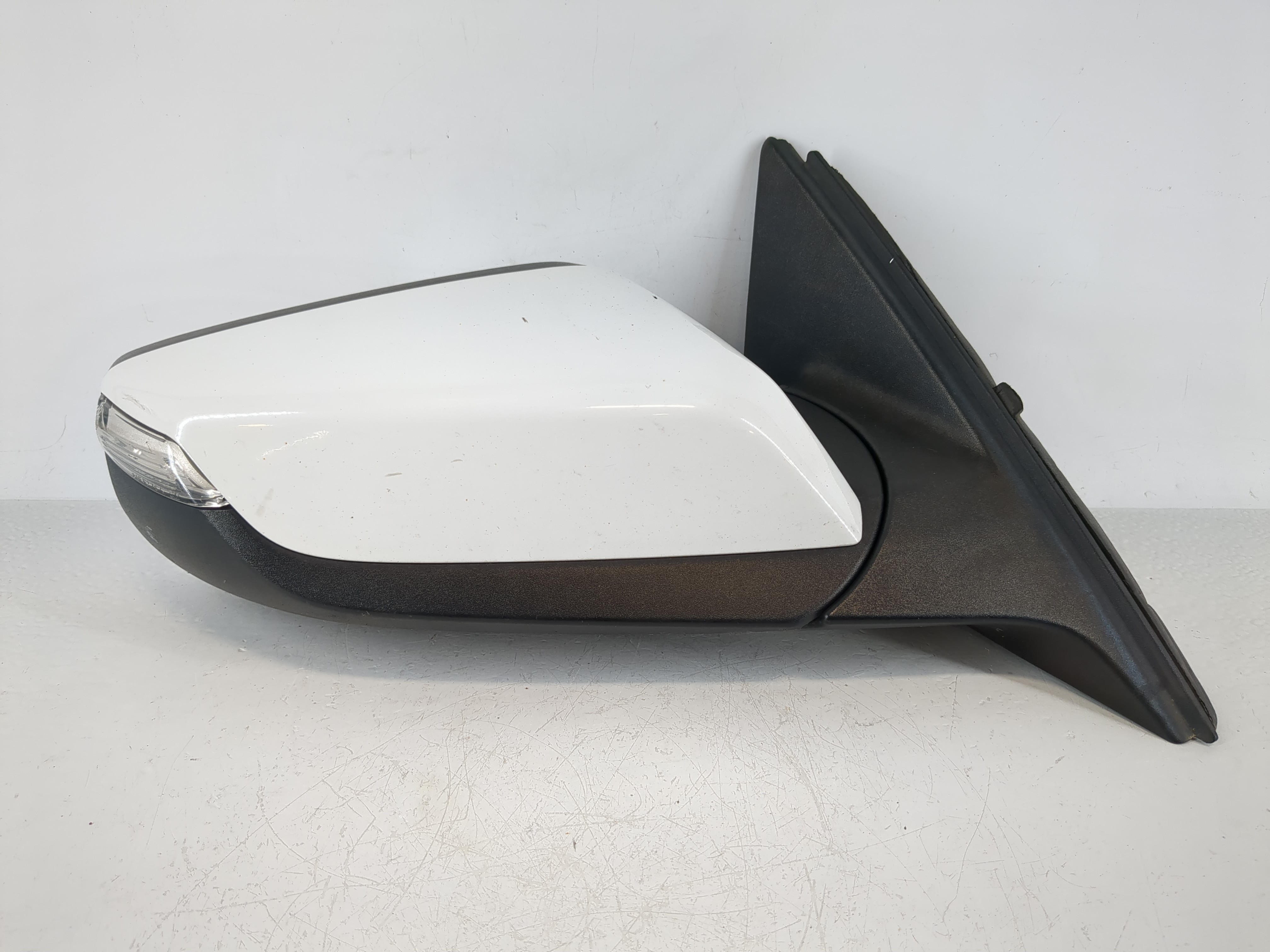 Picture of 2016-2018 Chevrolet Malibu Passenger Right Side View Power Door Mirror 1142640