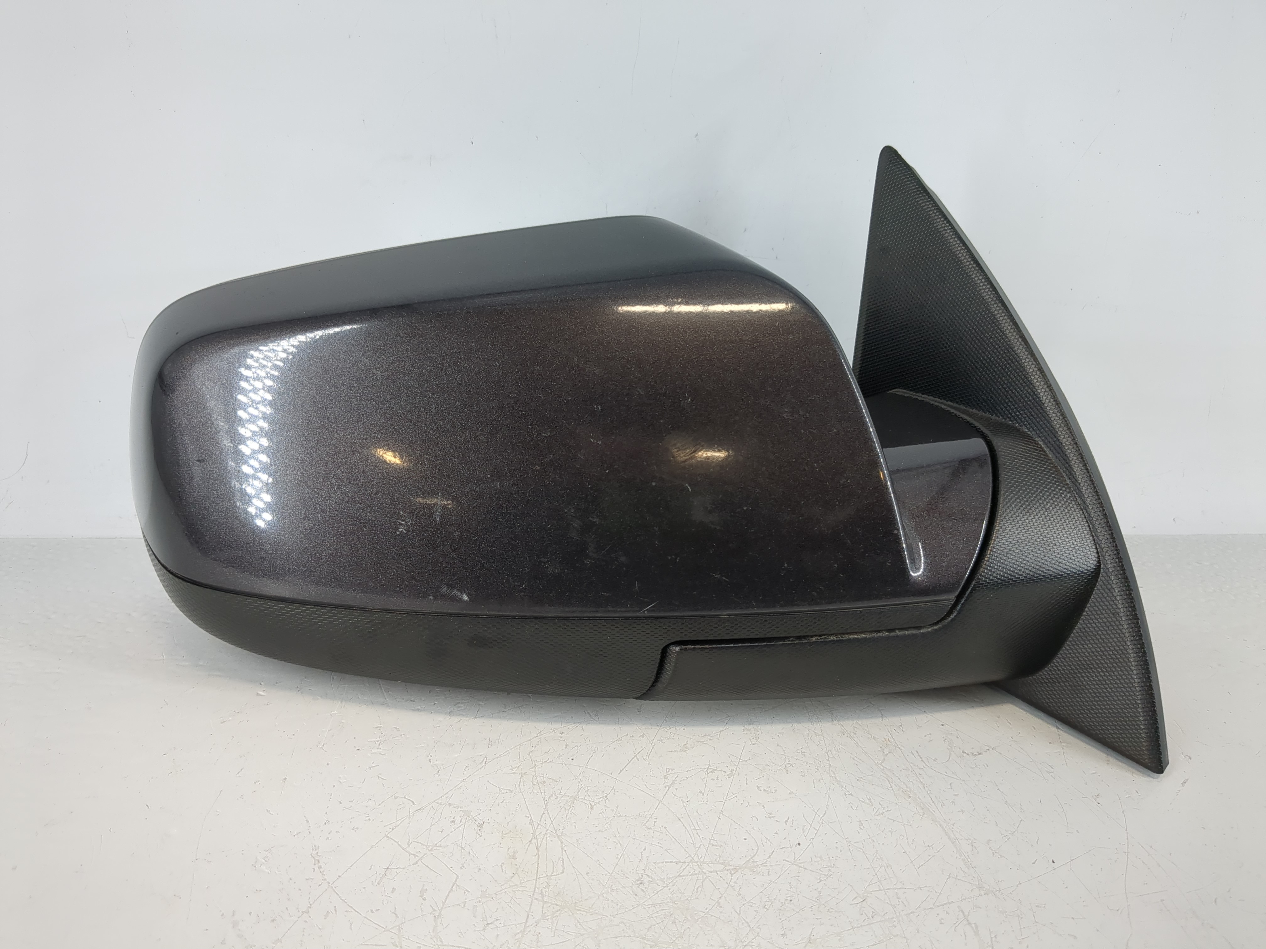 2015-2017 Chevrolet Equinox Passenger Right Side View Power Door Mirror 1142648 - Oemusedautoparts1.com