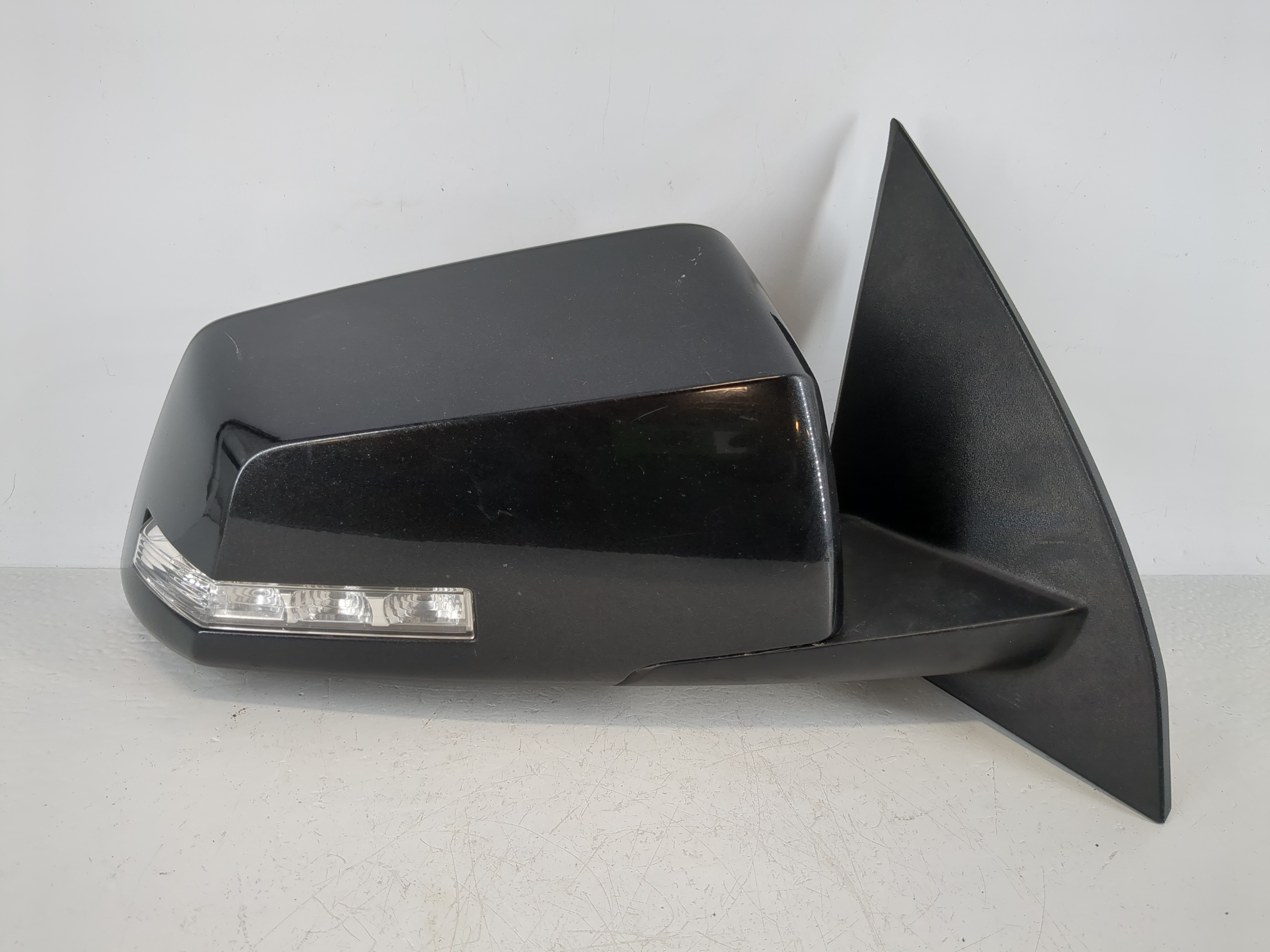 2016-2017 Cadillac Xts Passenger Right Side View Power Door Mirror Black 1142649 - Oemusedautoparts1.com