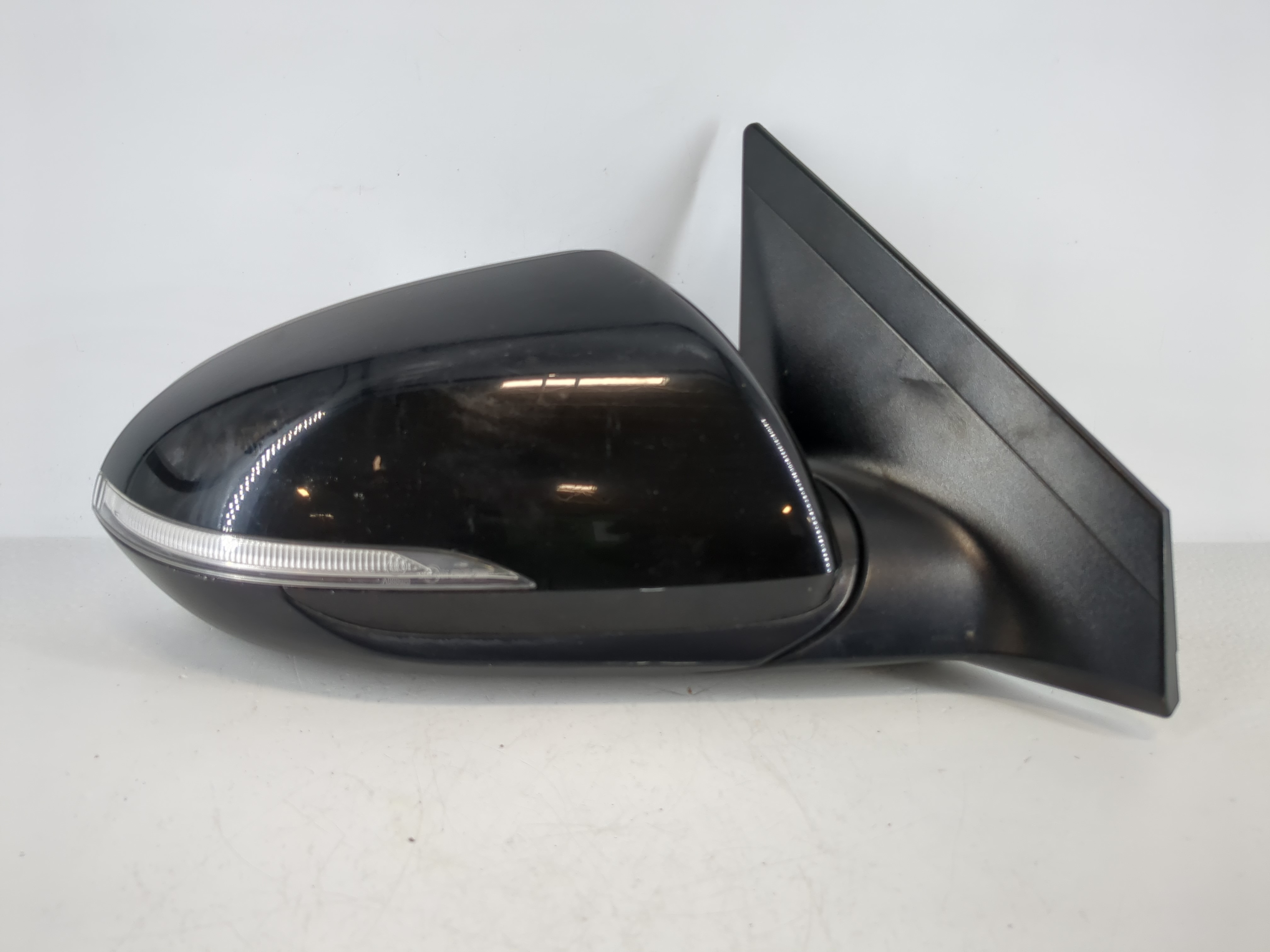2017-2018 Hyundai Elantra Passenger Right Side View Power Door Mirror 1142677 - Oemusedautoparts1.com
