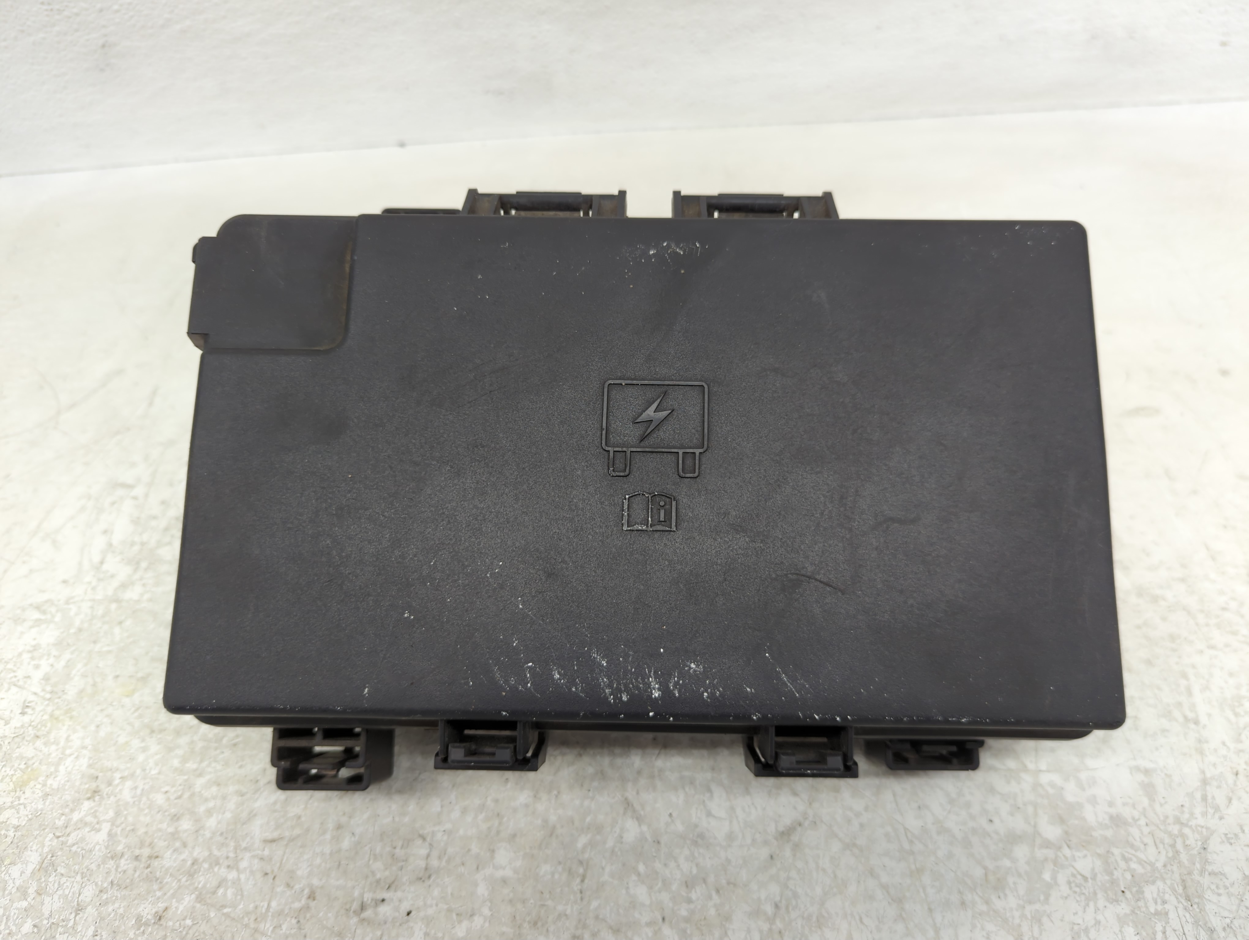 2014 Dodge Ram 1500 Fusebox Fuse Box Relay Module P68089578ae 1142875 - Oemusedautoparts1.com