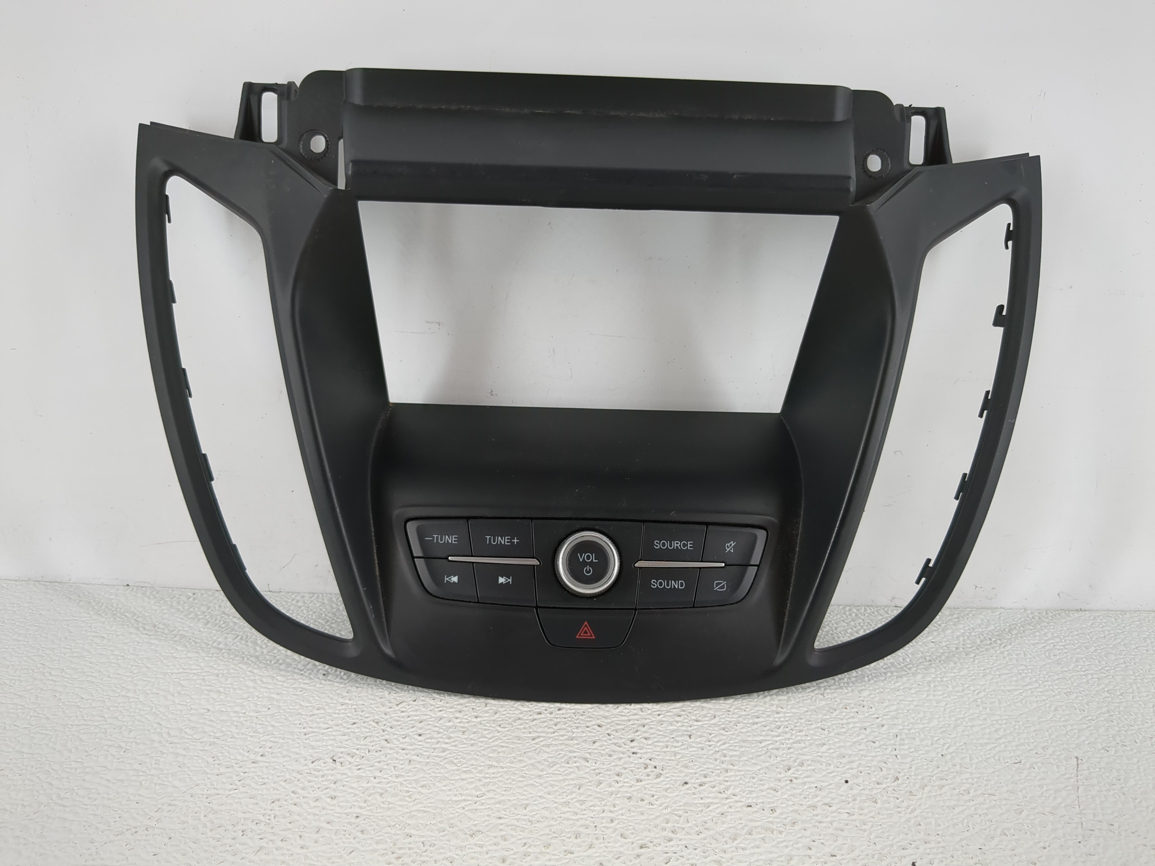 2017-2019 Ford Escape Am Fm Cd Player Radio Receiver 1142892 - Oemusedautoparts1.com