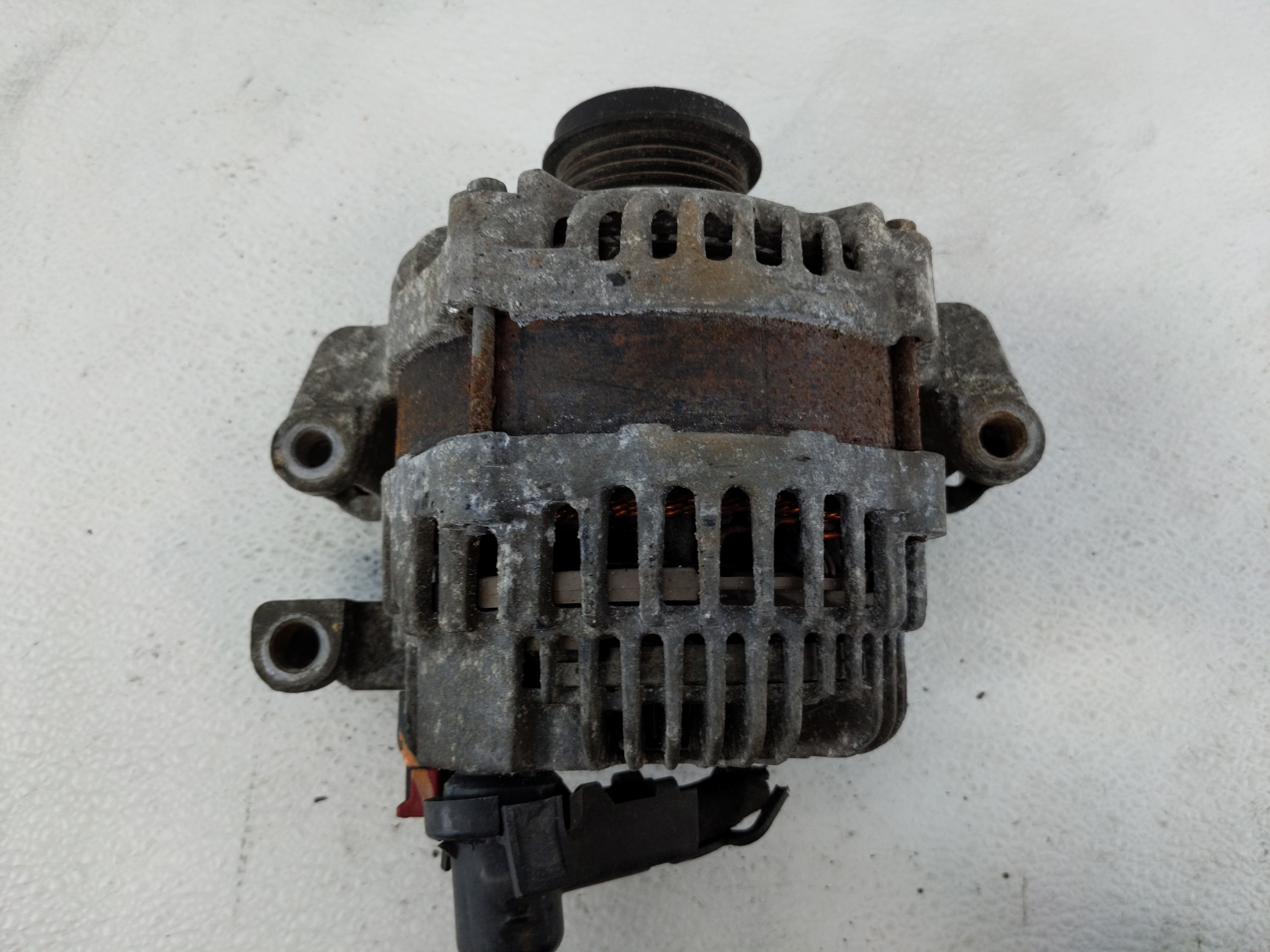 2014 Jeep Cherokee Alternator Generator Charging Assembly Engine Oem 1142902 - Oemusedautoparts1.com
