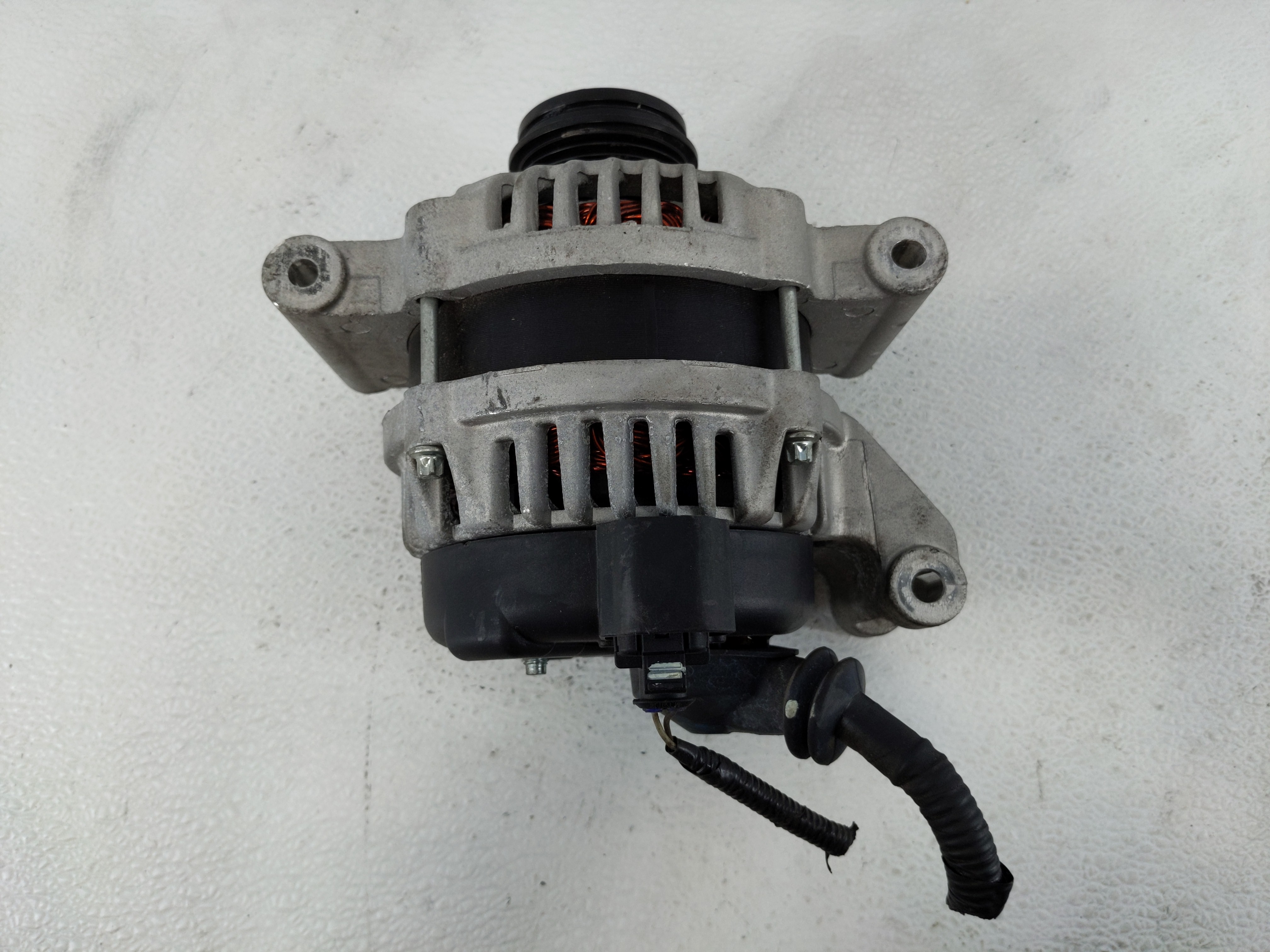Picture of 2016 Chevrolet Spark Alternator Generator Charging Assembly Engine Oem 1142917